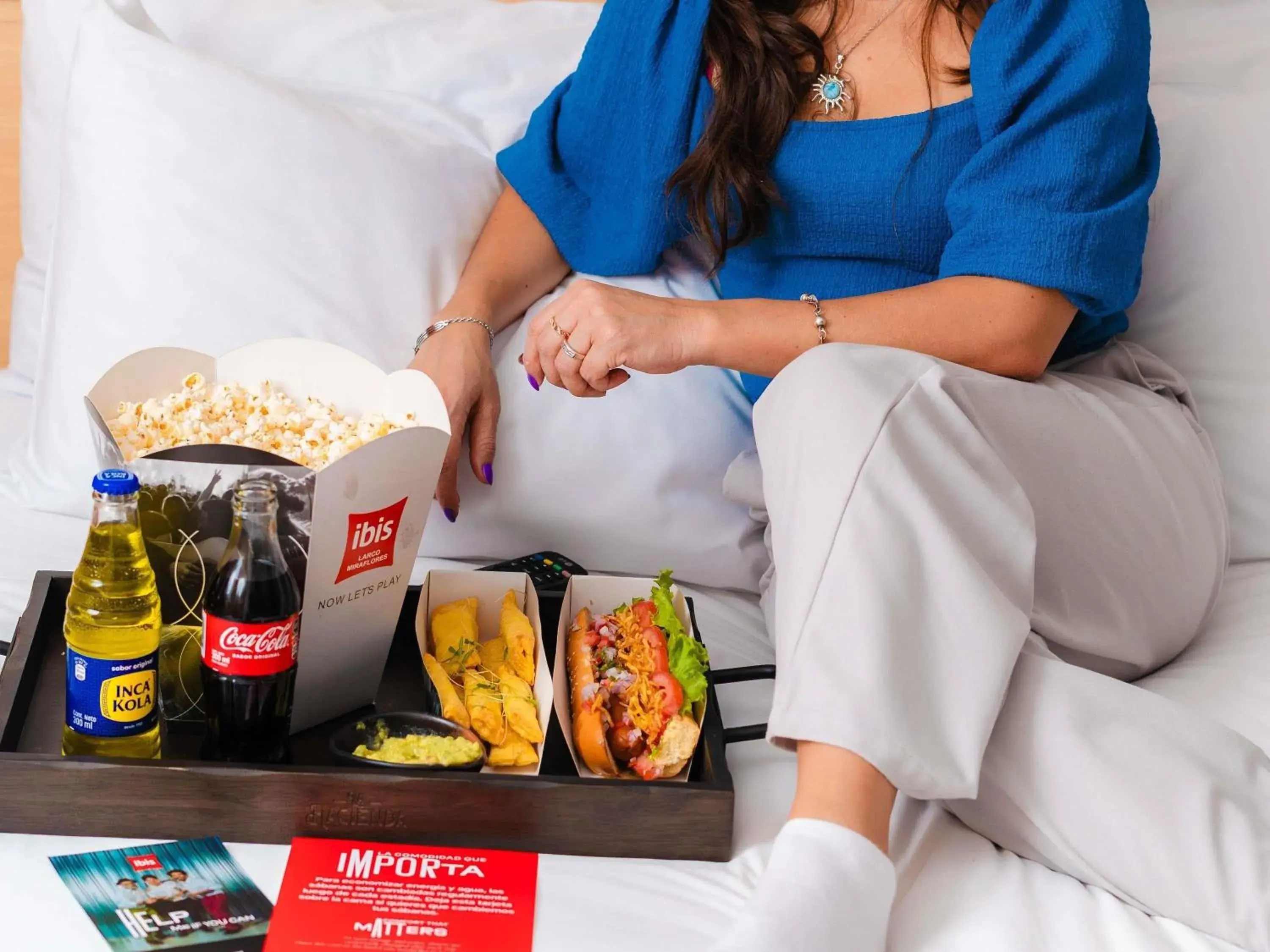 Superior Queen Room Plug and Play in ibis Lima Larco Miraflores Superior Queen Room Plug and Play in ibis Lima Larco Miraflores