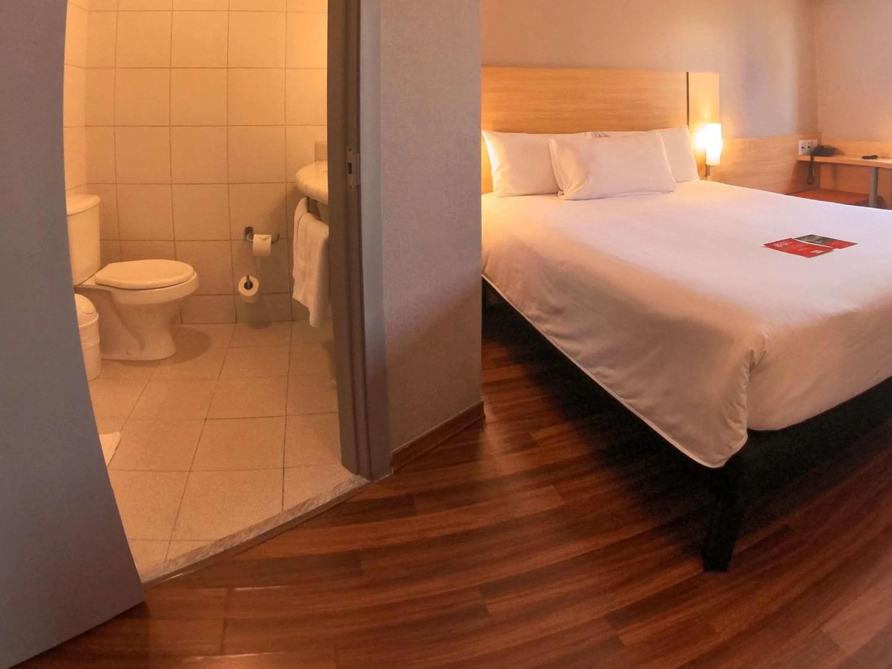 Bedroom, Bed in ibis Lima Larco Miraflores