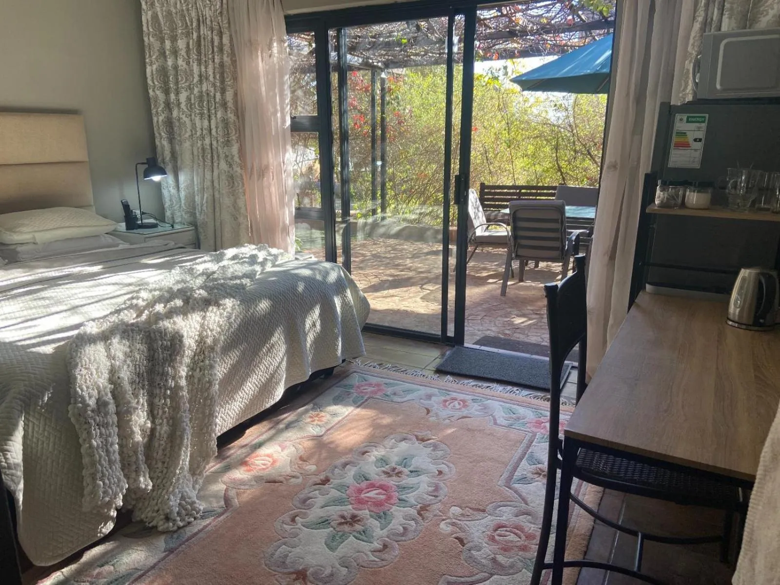 Photo of the whole room, Bed in Aloe Guesthouse Klerksdorp