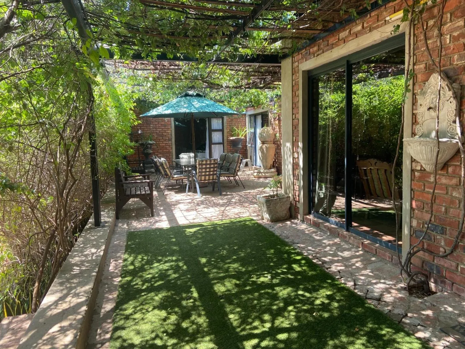 Garden in Aloe Guesthouse Klerksdorp