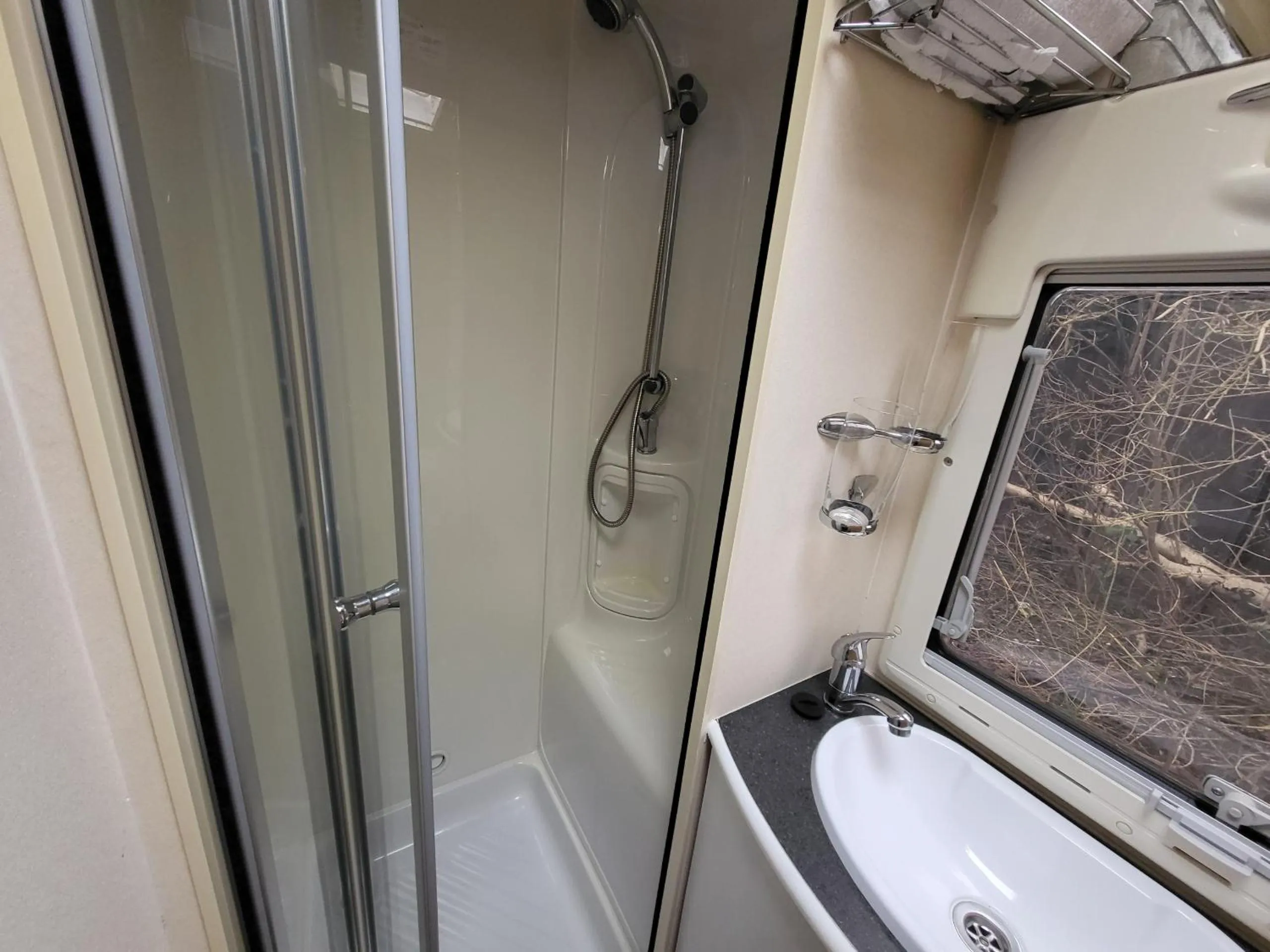 Bathroom in Glamping with Llamas