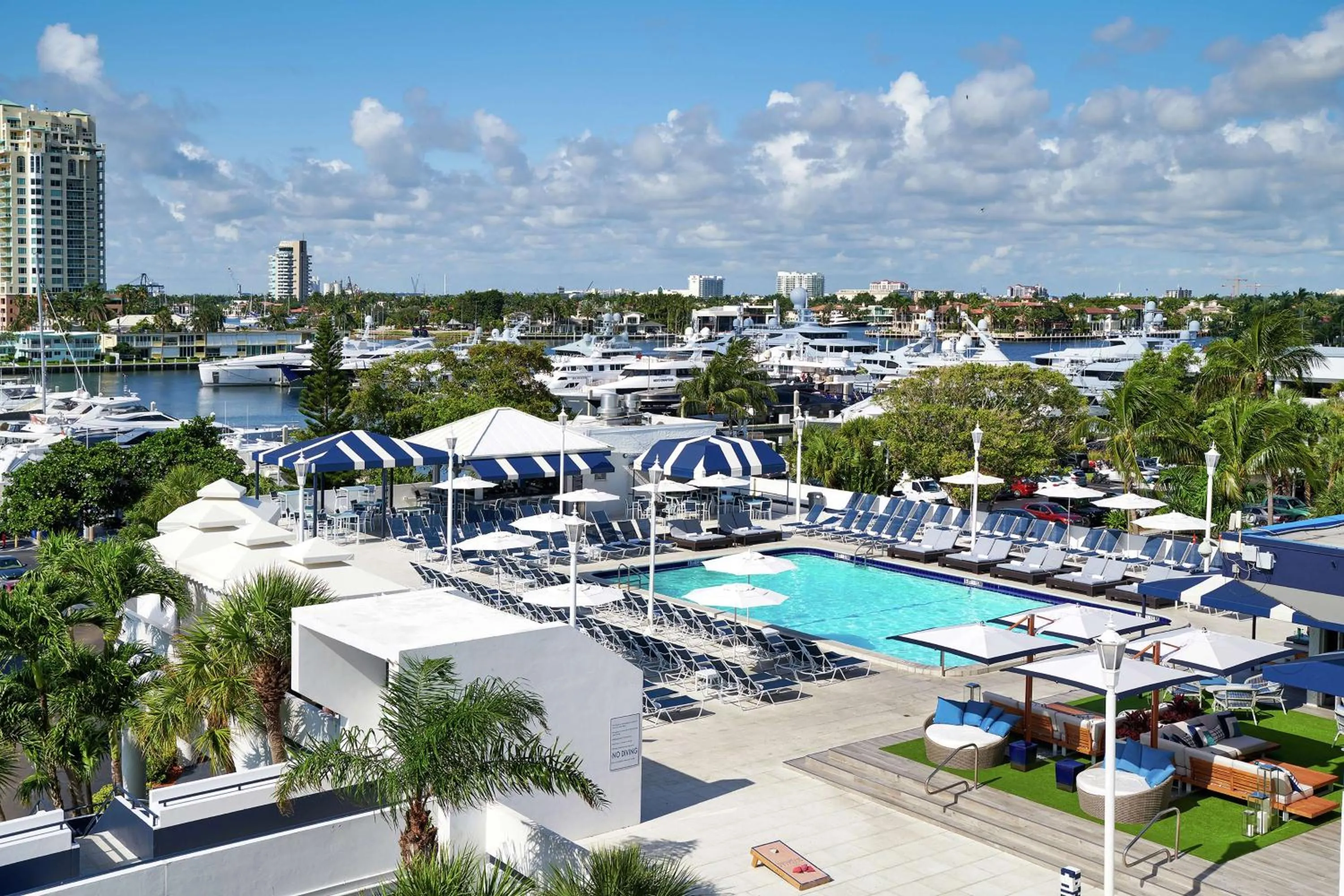 Pool view in Bahia Mar Fort Lauderdale Beach - DoubleTree by Hilton