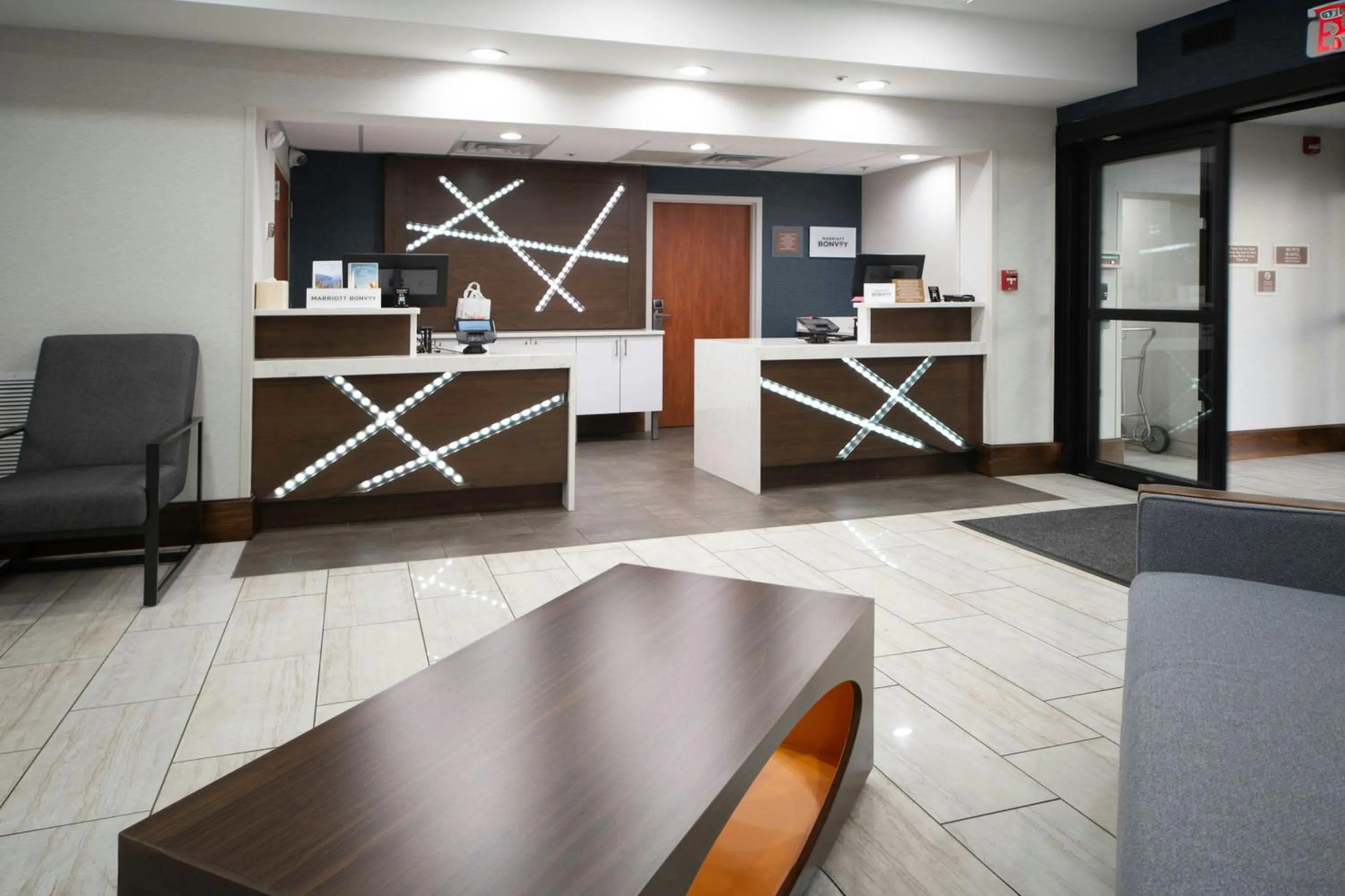 Lobby or reception in Four Points by Sheraton Fayetteville Fort Bragg