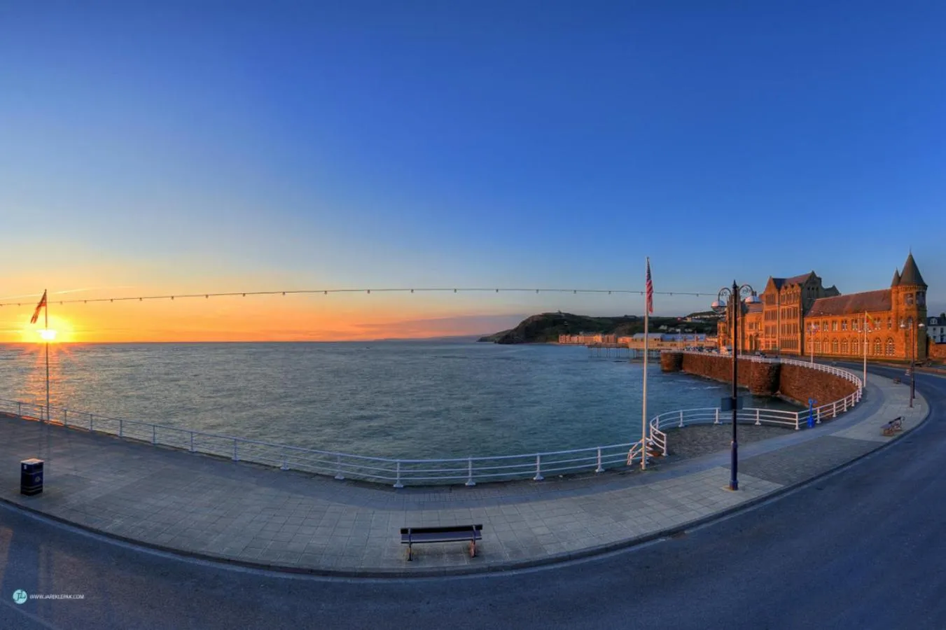 Sea view in Queensbridge Hotel