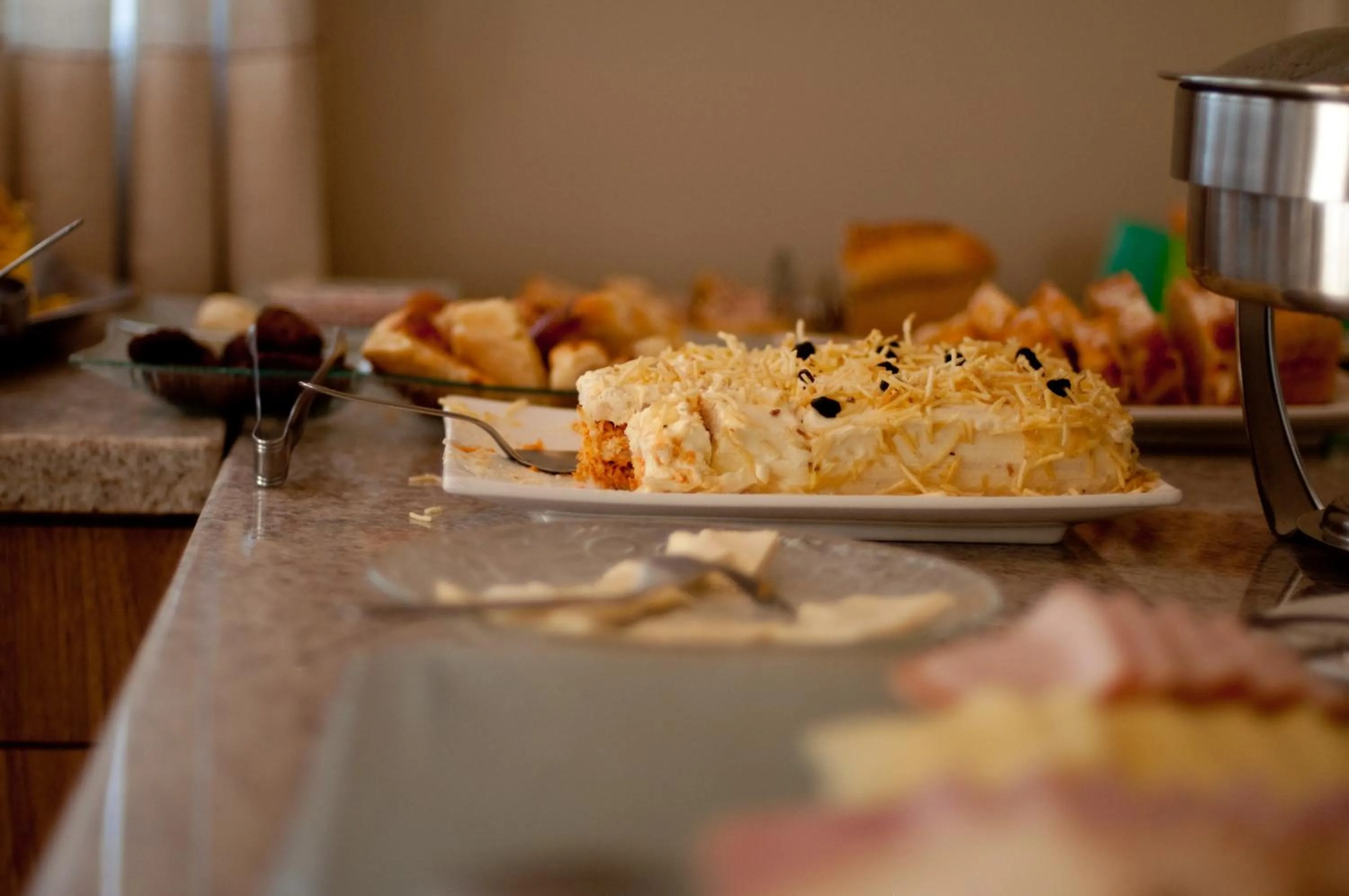 Food and drinks in Hotel Linhatur