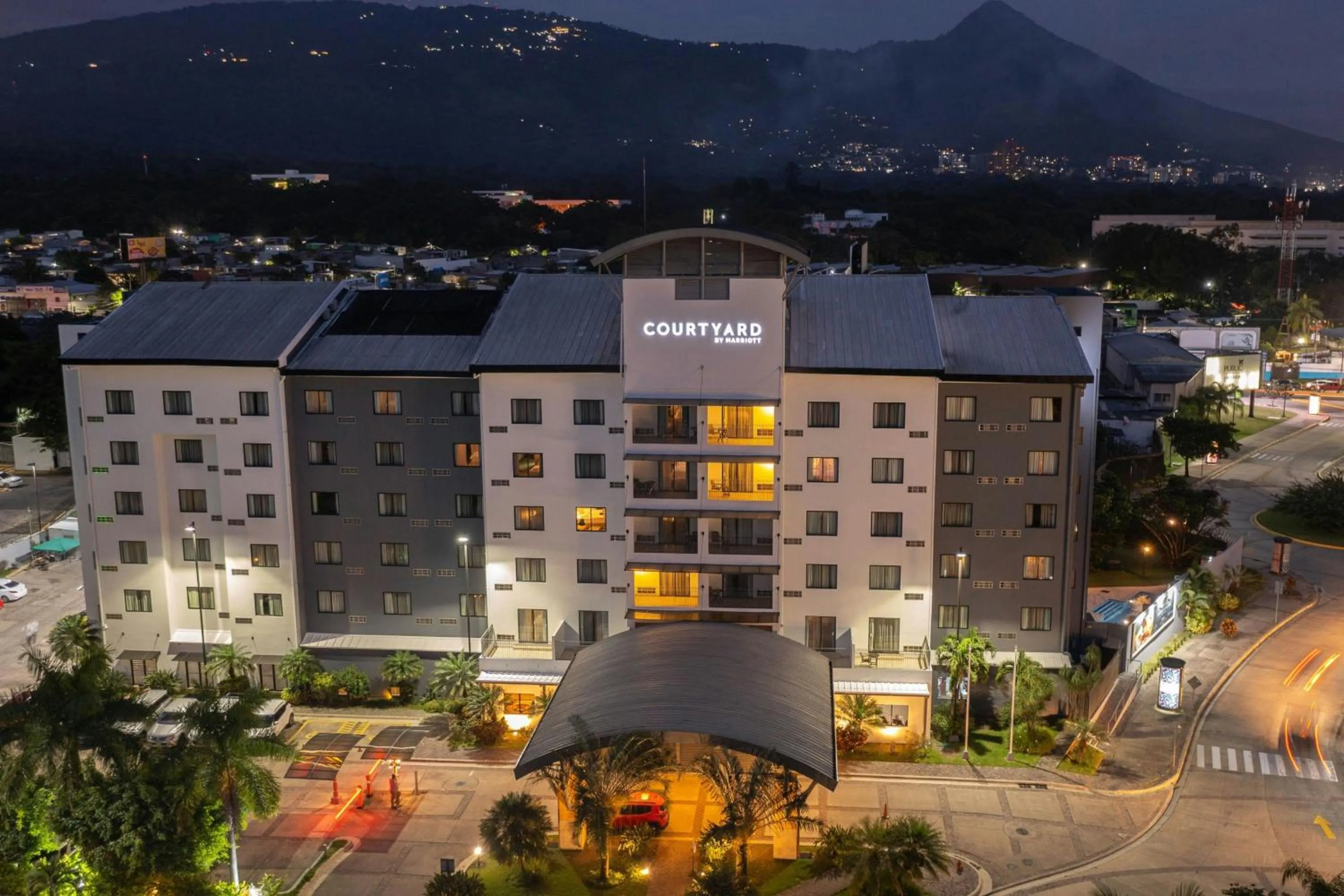 Property building in Courtyard by Marriott San Salvador