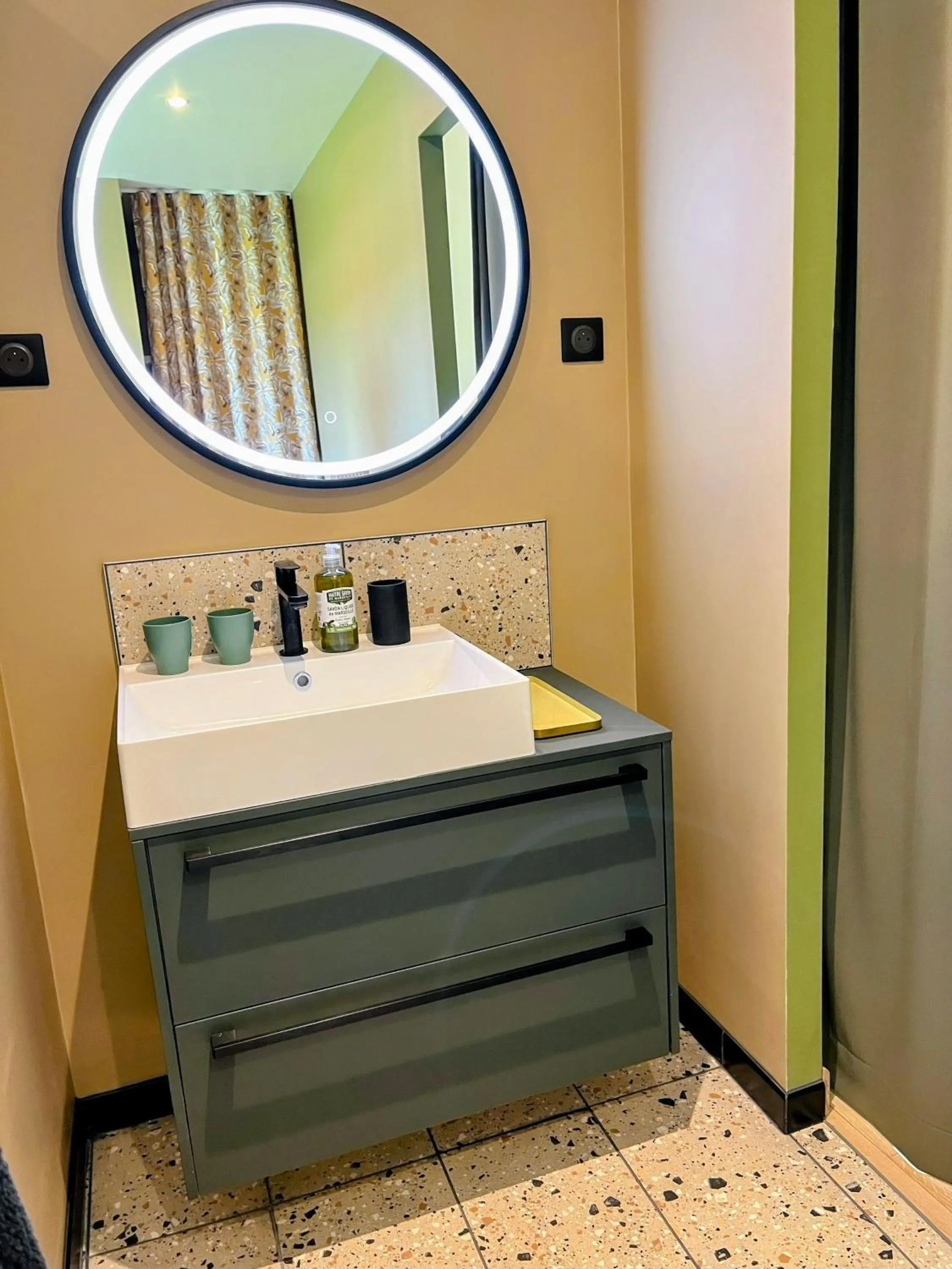 Bathroom in Les intérieurs d'Angèle