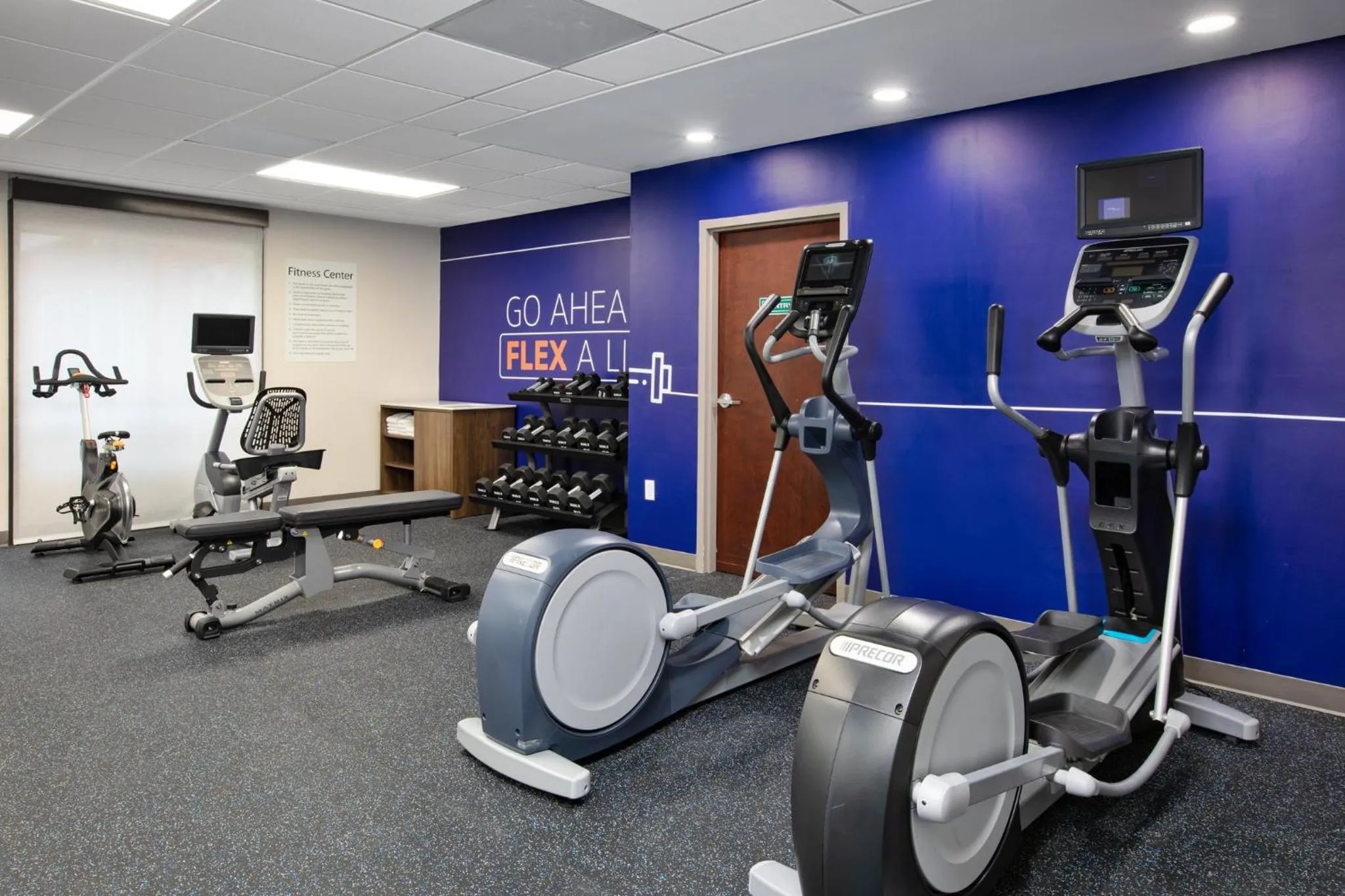 Fitness centre/facilities in Holiday Inn Express Hotel & Suites - Sumter by IHG