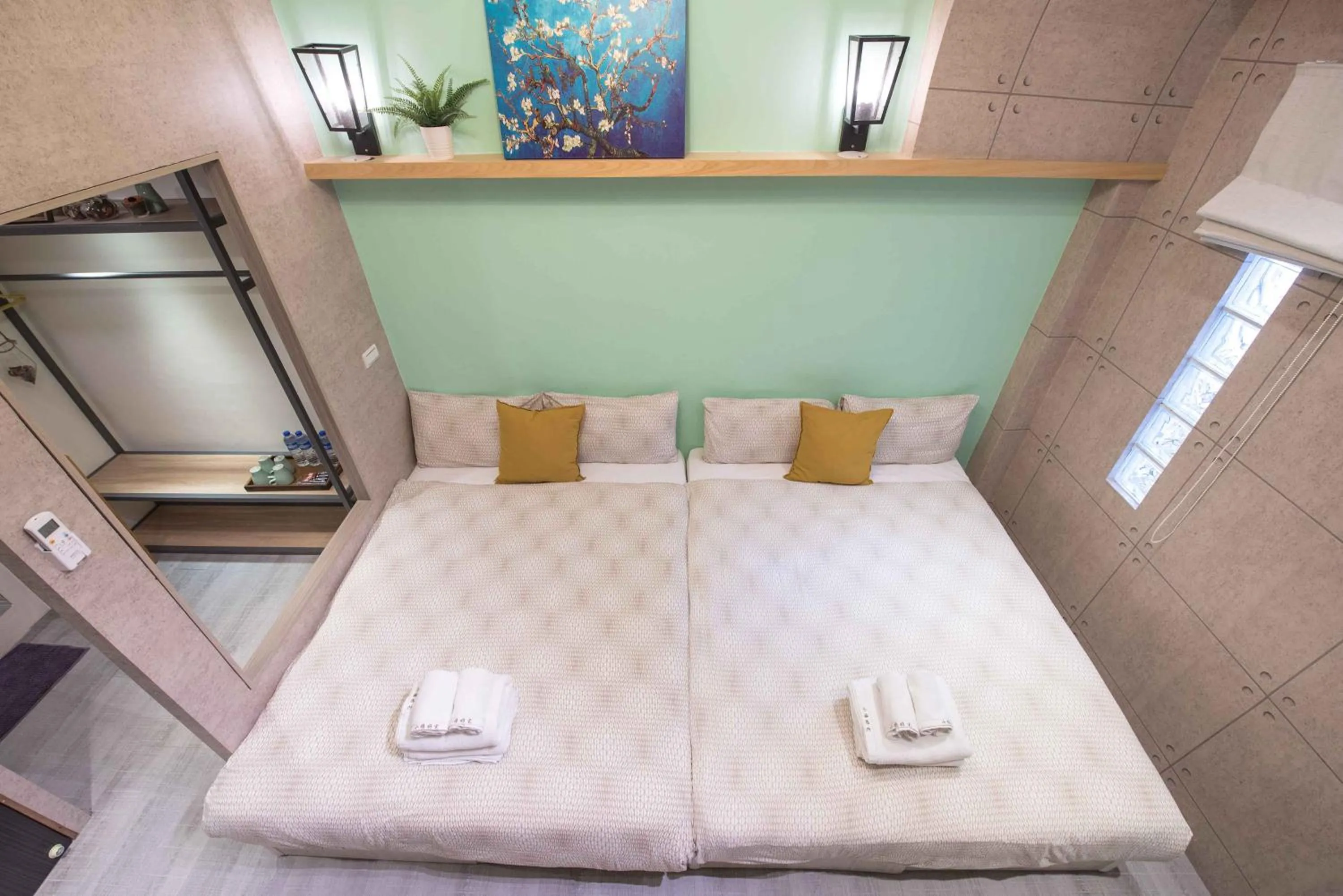 Bed in Small Bridge Good Home