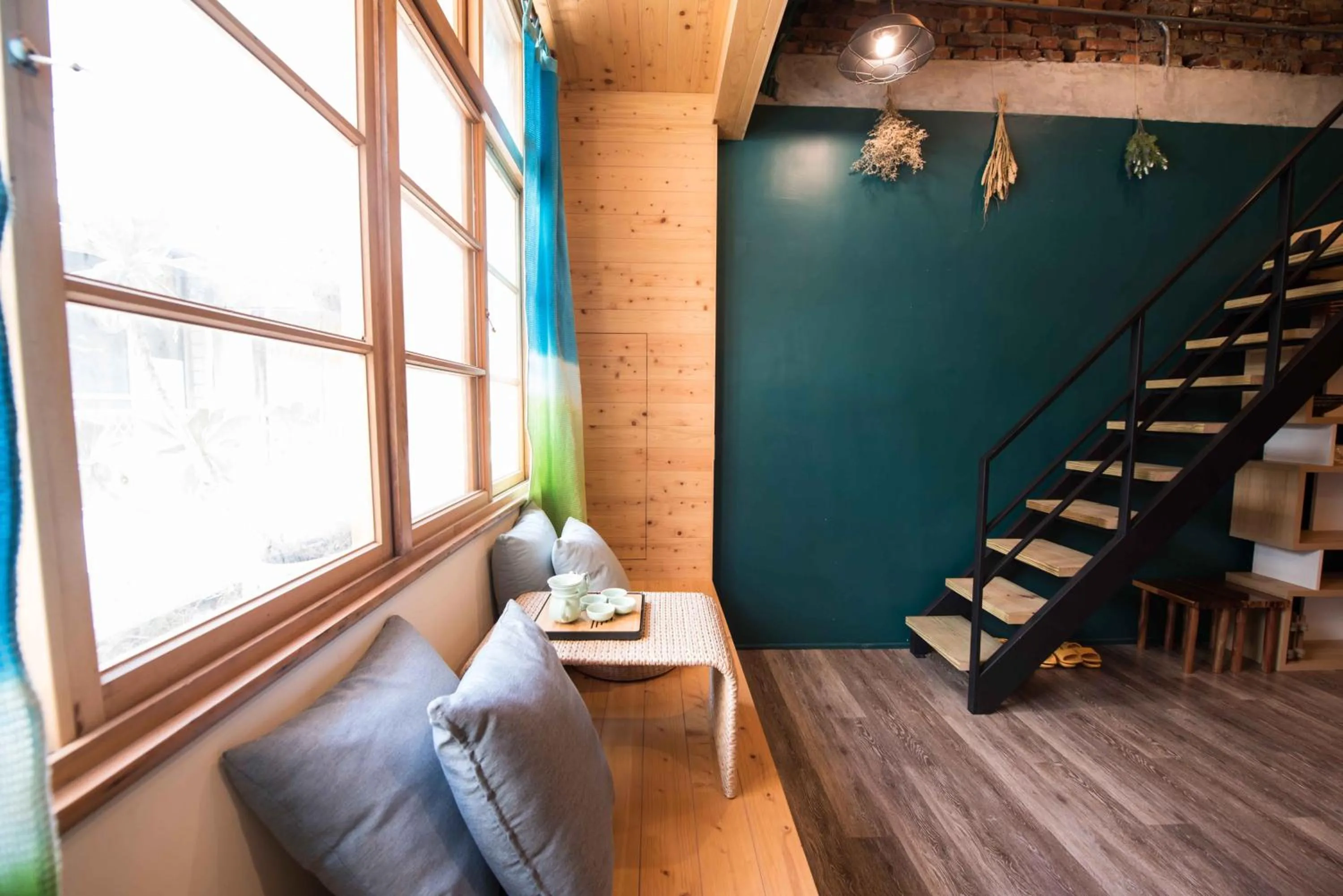 Small Bridge Good Home