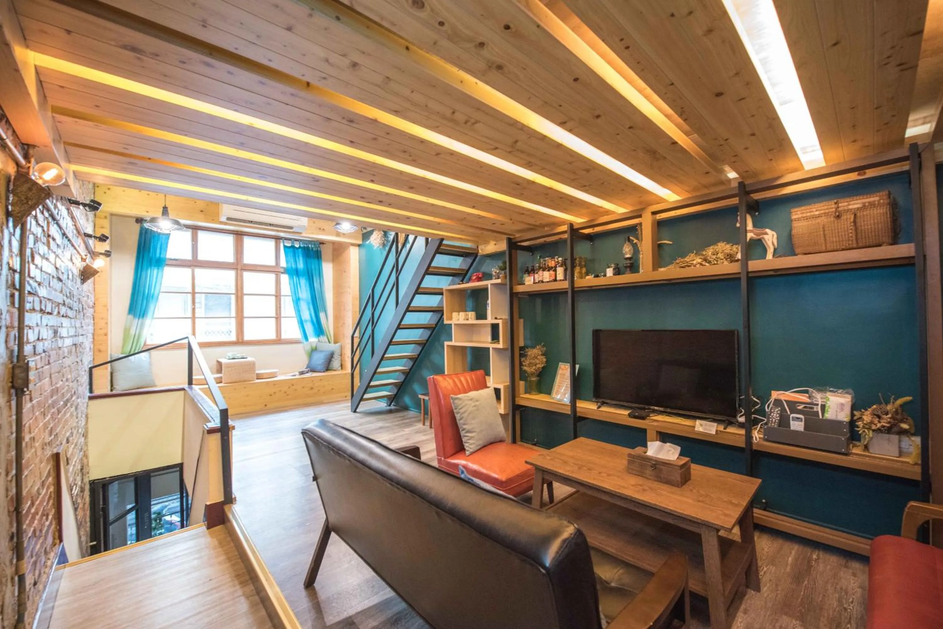 Living room in Small Bridge Good Home