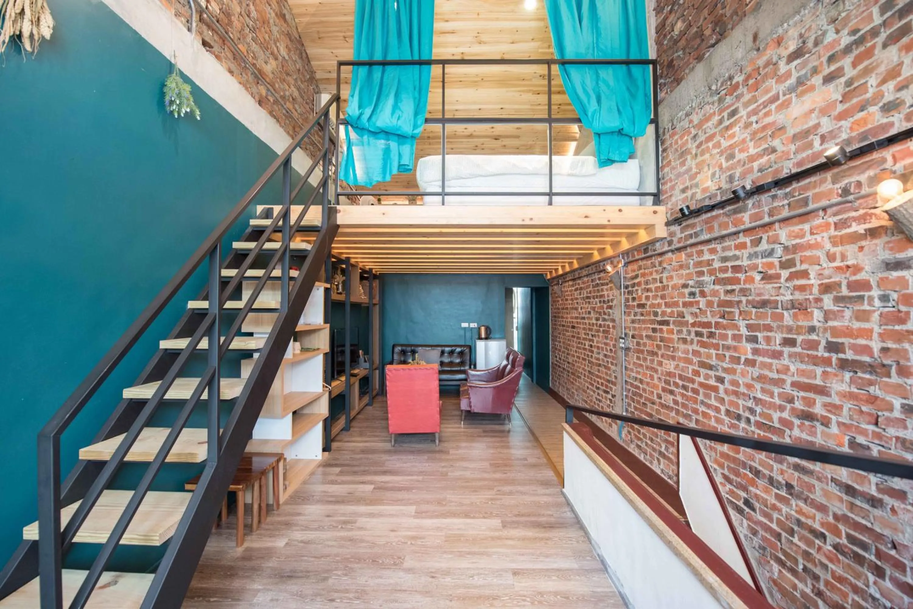 Small Bridge Good Home