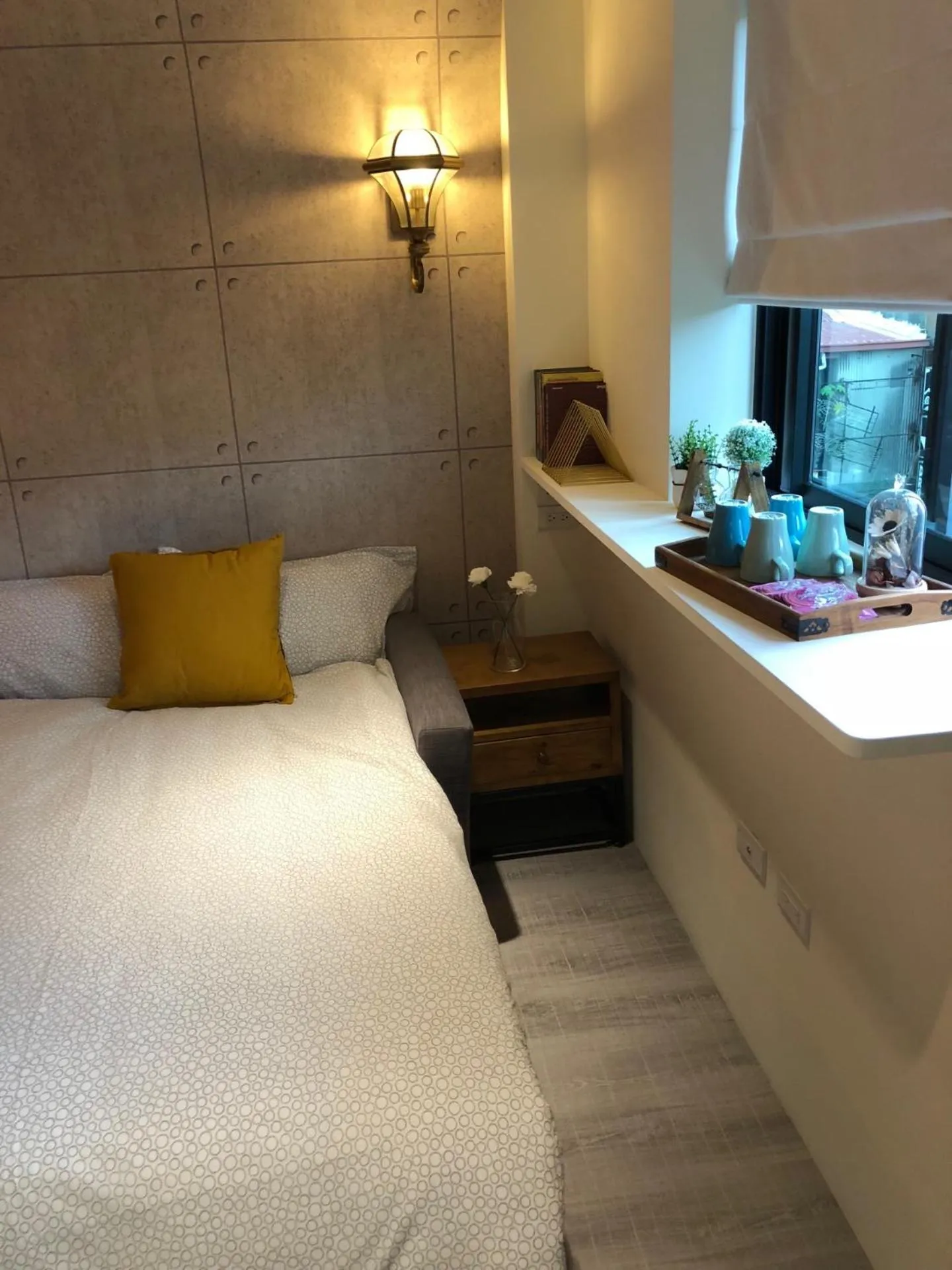 Bed in Small Bridge Good Home