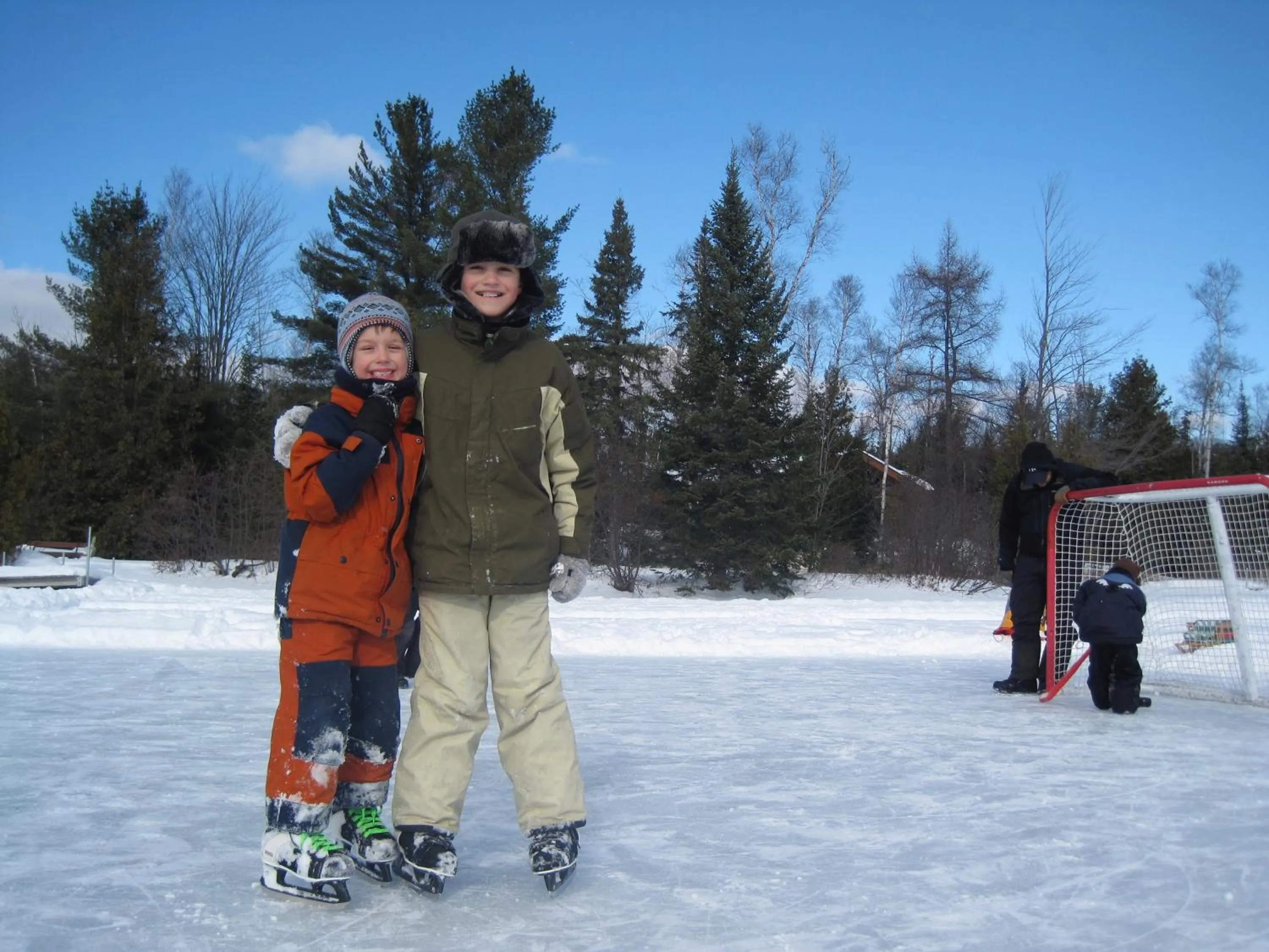 young children in Les Chalets du Lac Grenier