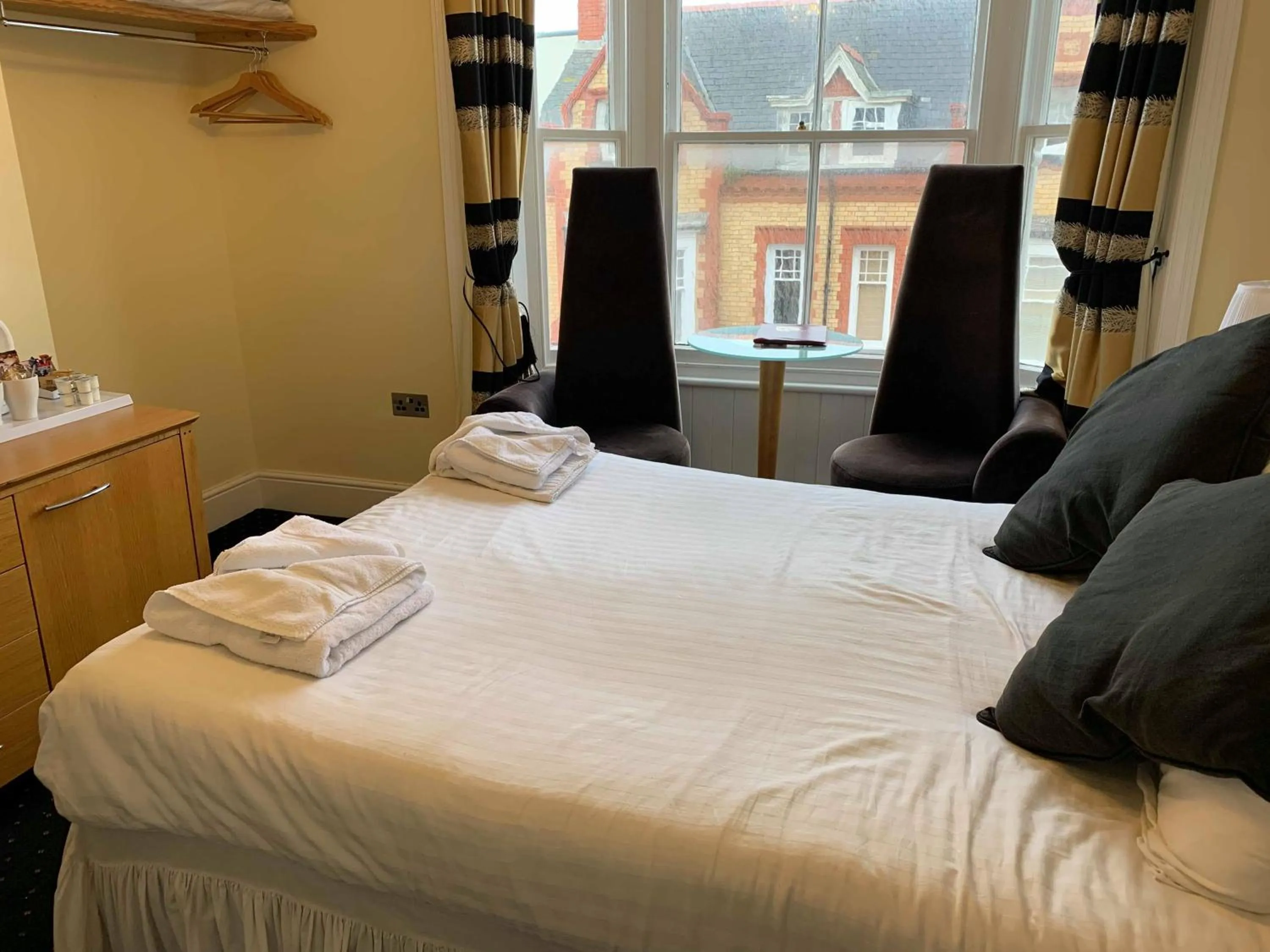 Bed in Four Seasons Hotel