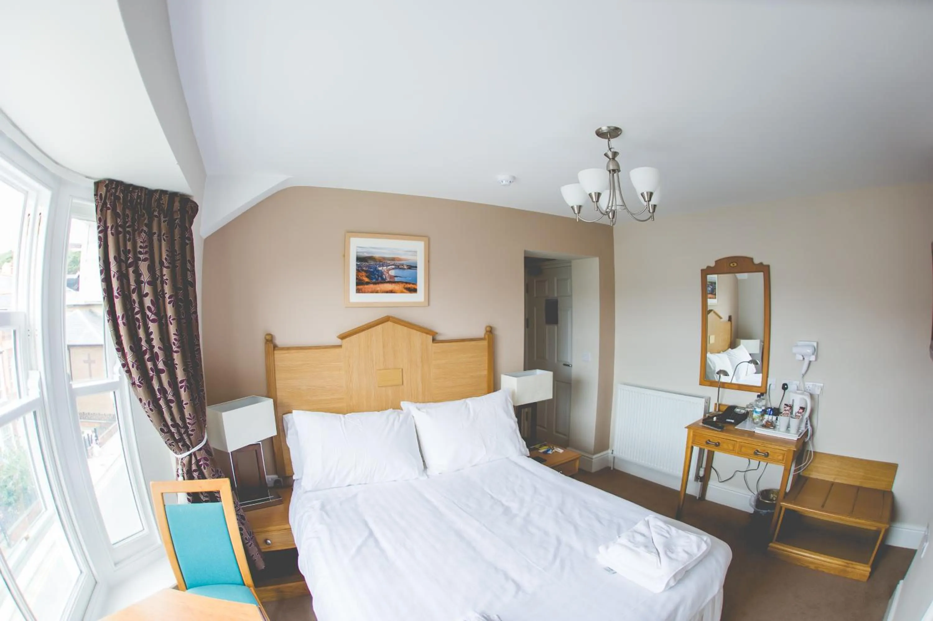 Bed in Four Seasons Hotel