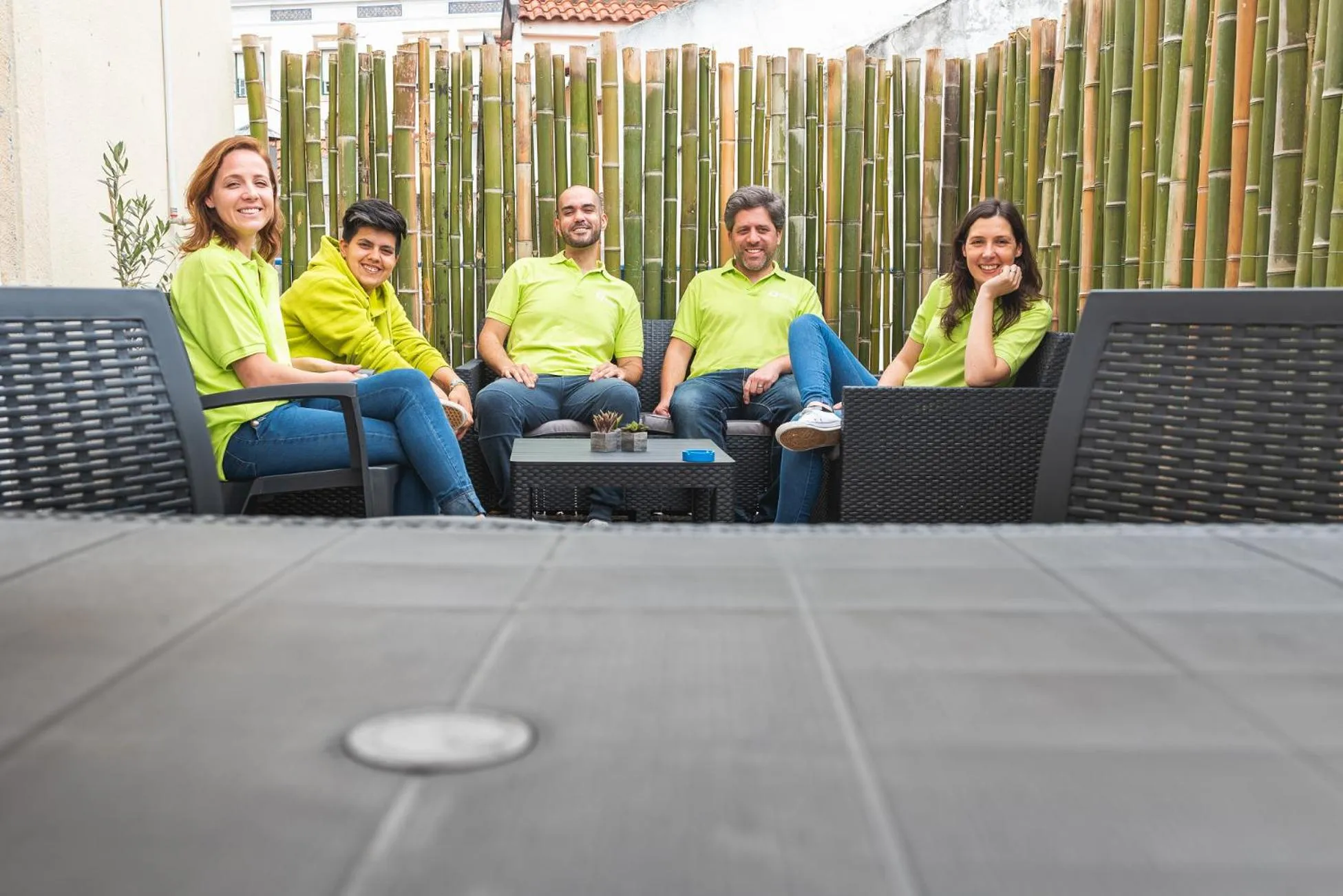 Balcony/Terrace in Help Yourself Hostels - Parede