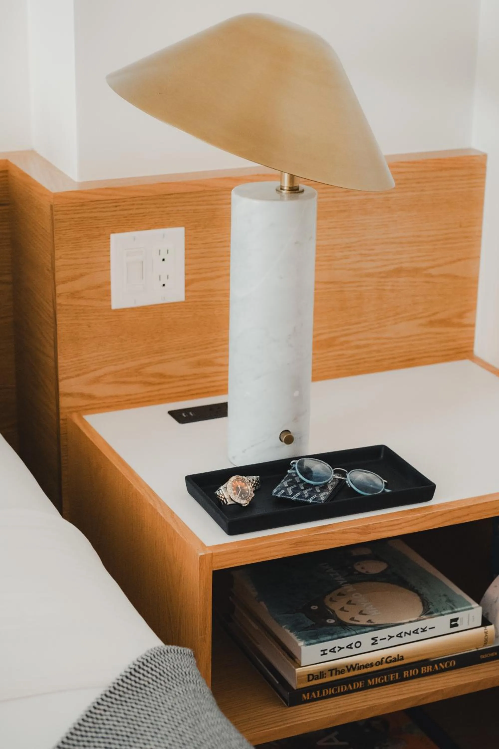 Bedroom in Short Stories Hotel Near The Grove