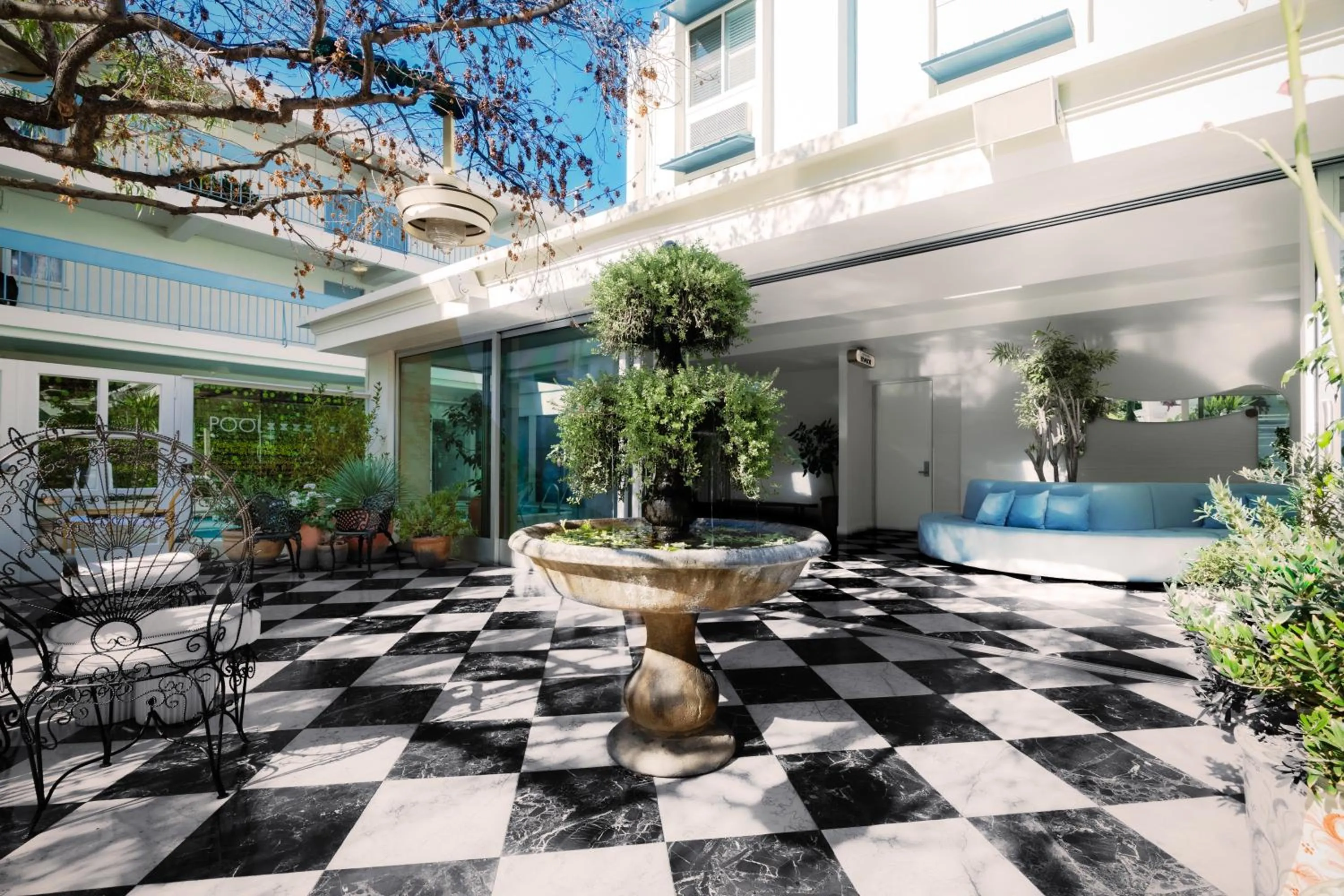 Property building in Short Stories Hotel Near The Grove