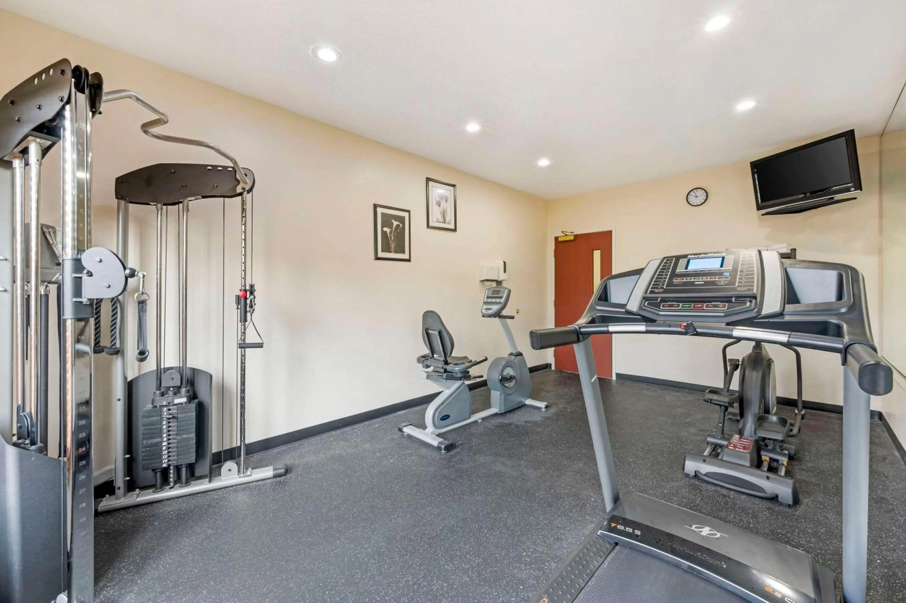 Fitness centre/facilities in Quality Suites