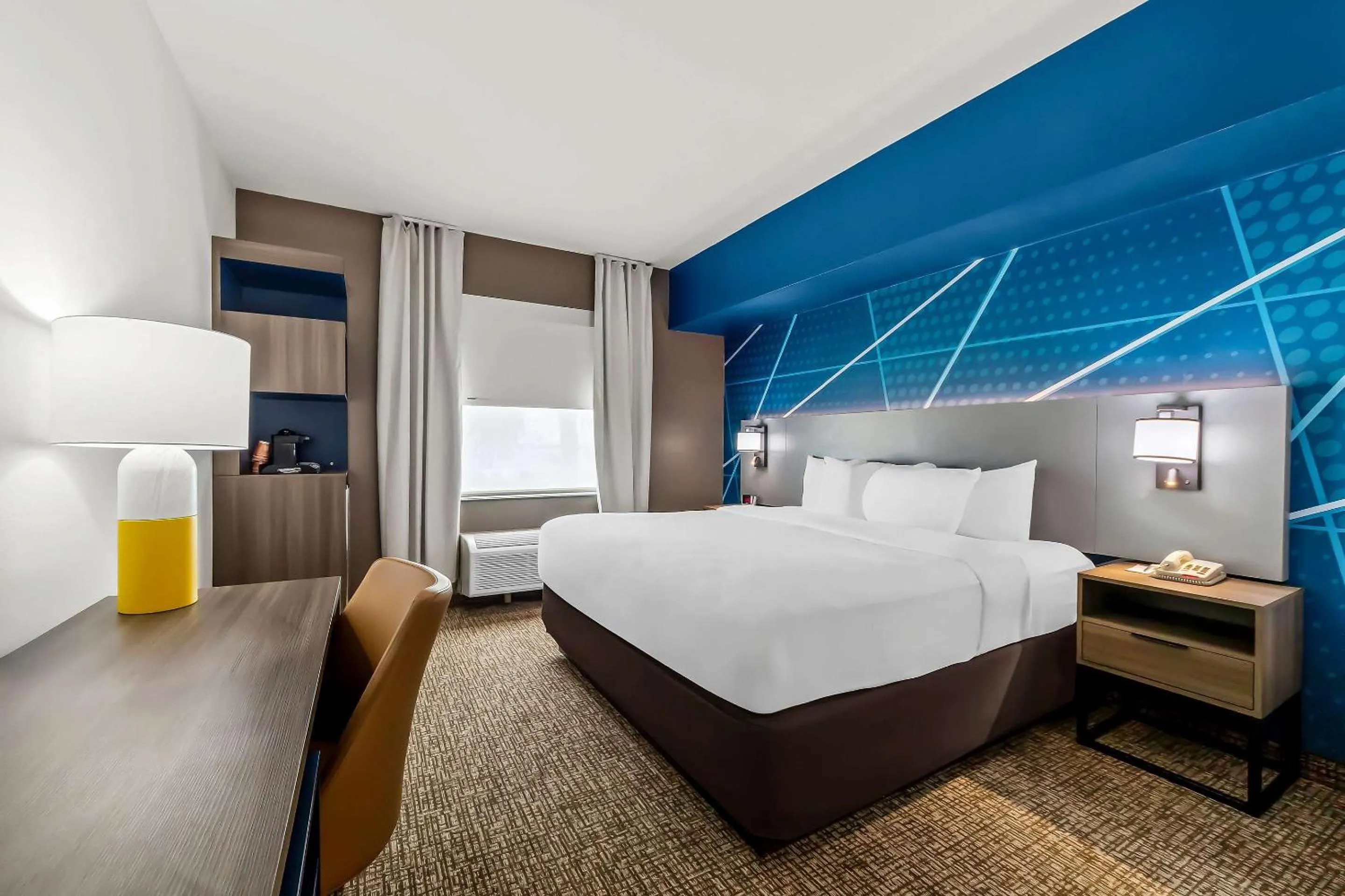 Bedroom, Bed in Comfort Inn & Suites Donna near I-2