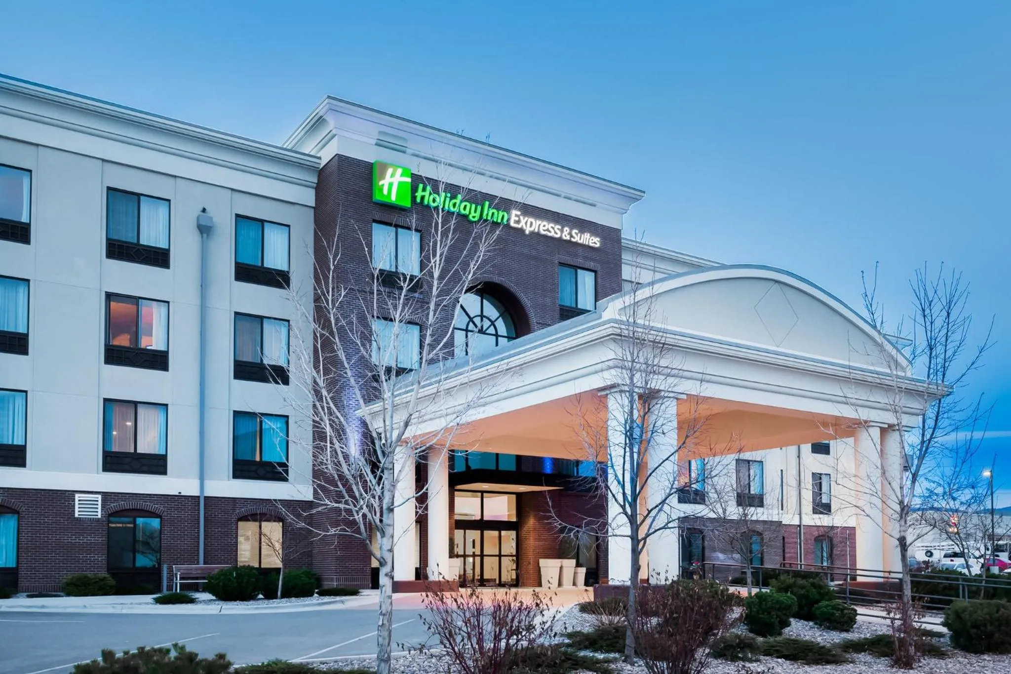 Property building in Holiday Inn Express and Suites Missoula by IHG