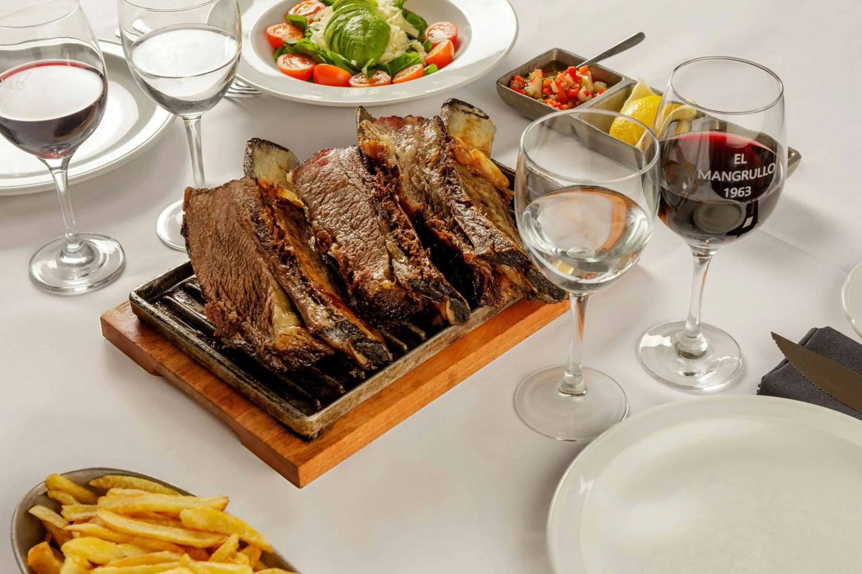 Lounge or bar in Marriott Hotel Buenos Aires Ezeiza Airport