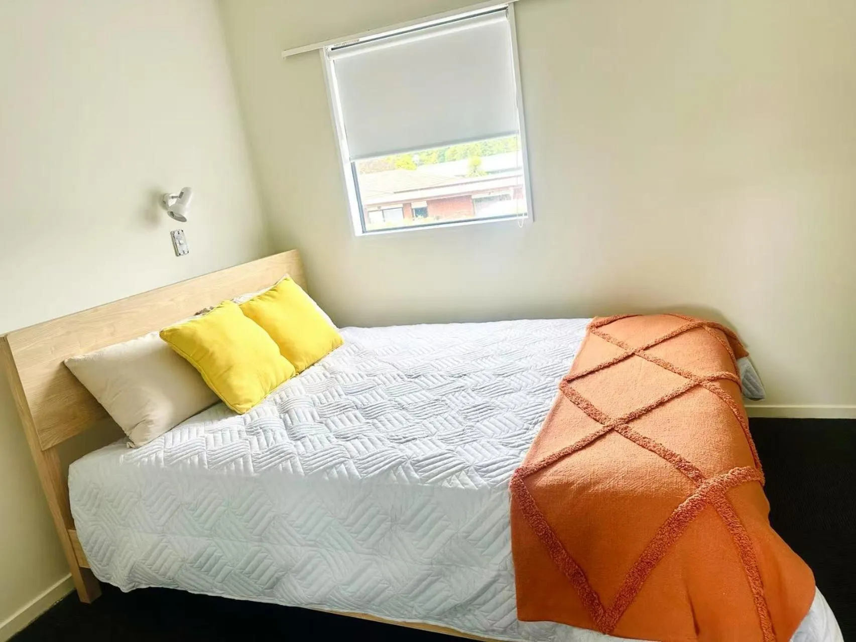 Bed in AAA Northlands Motel