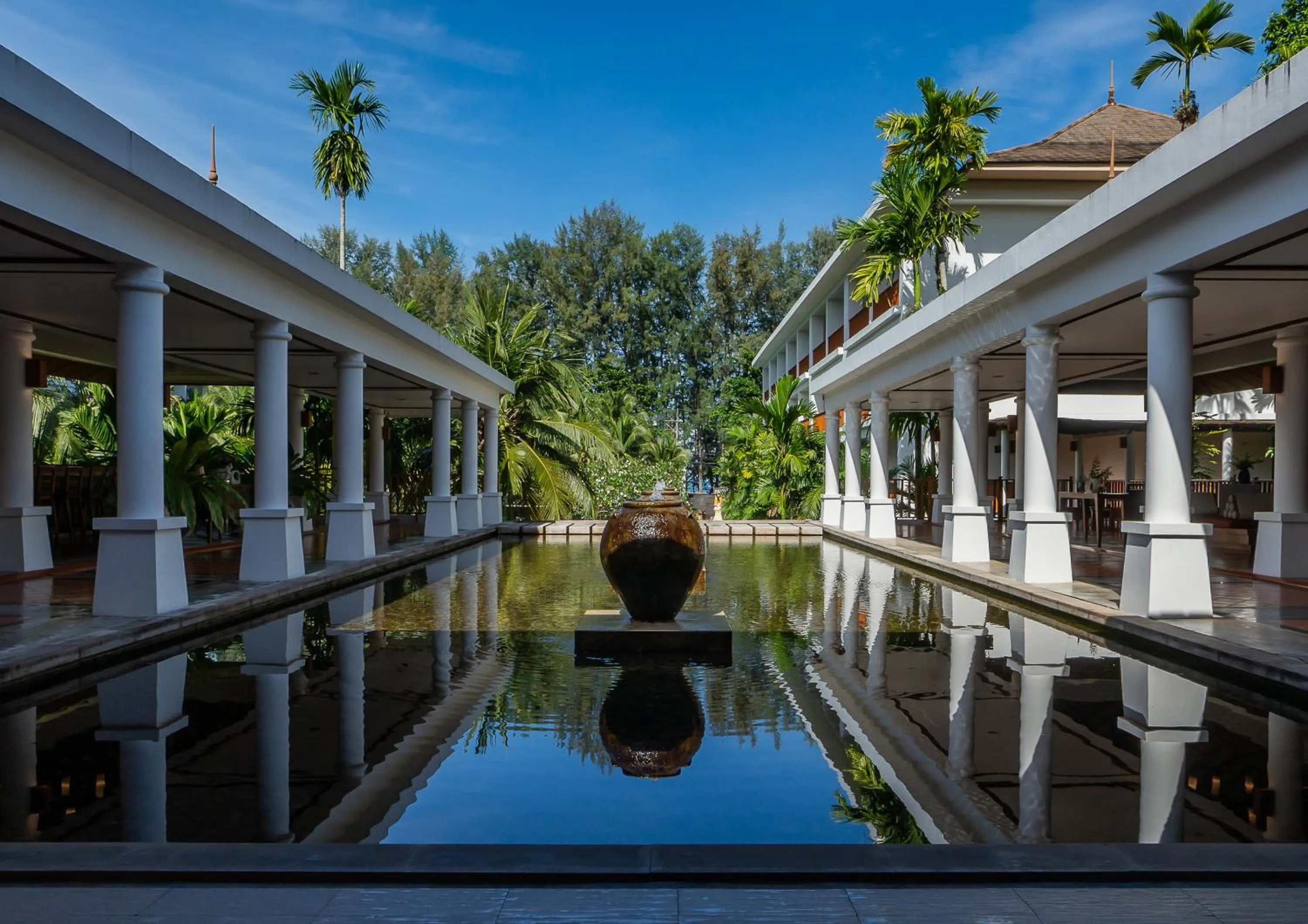 Naithonburi Beach Resort - SHA Extra Plus