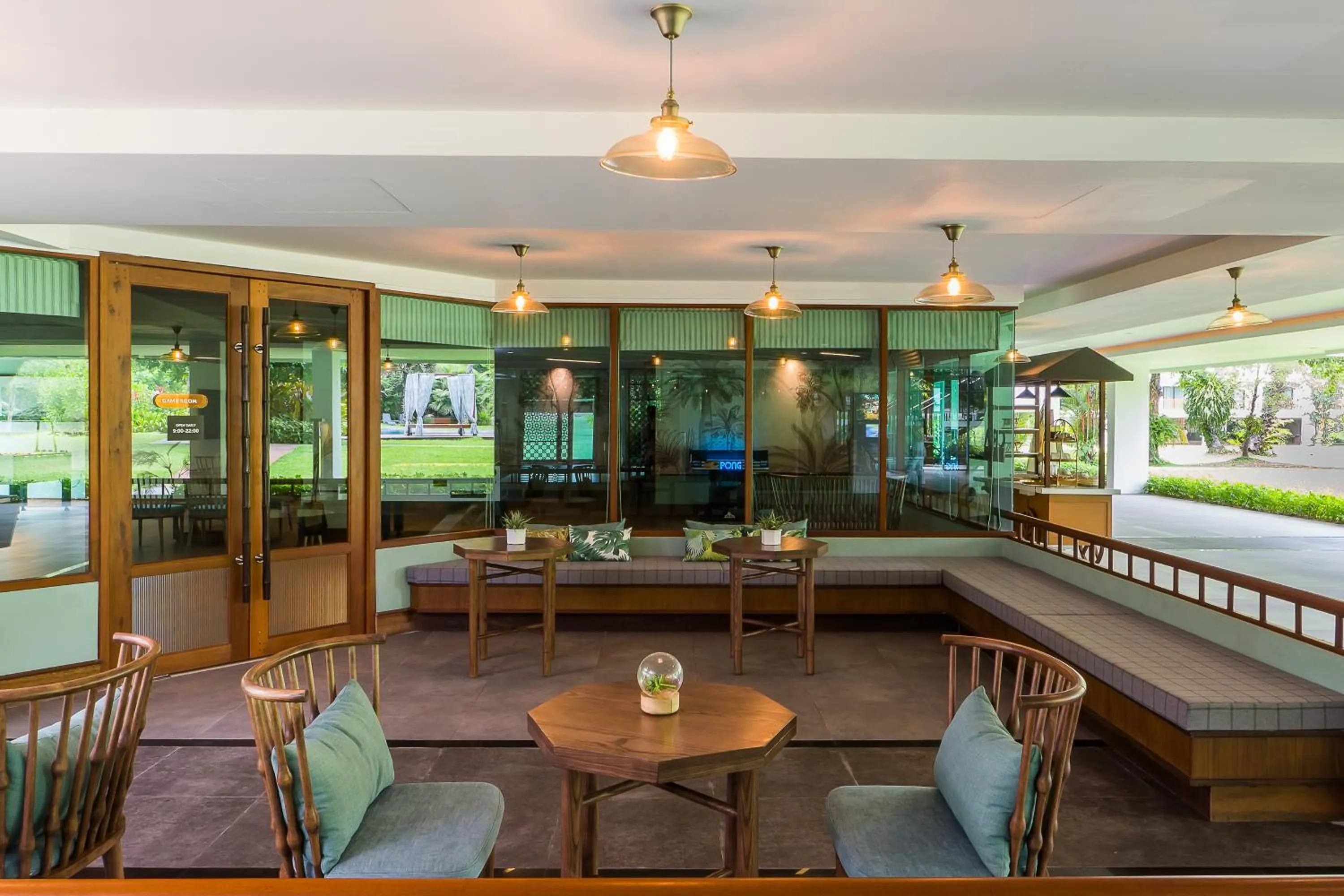 Naithonburi Beach Resort - SHA Extra Plus