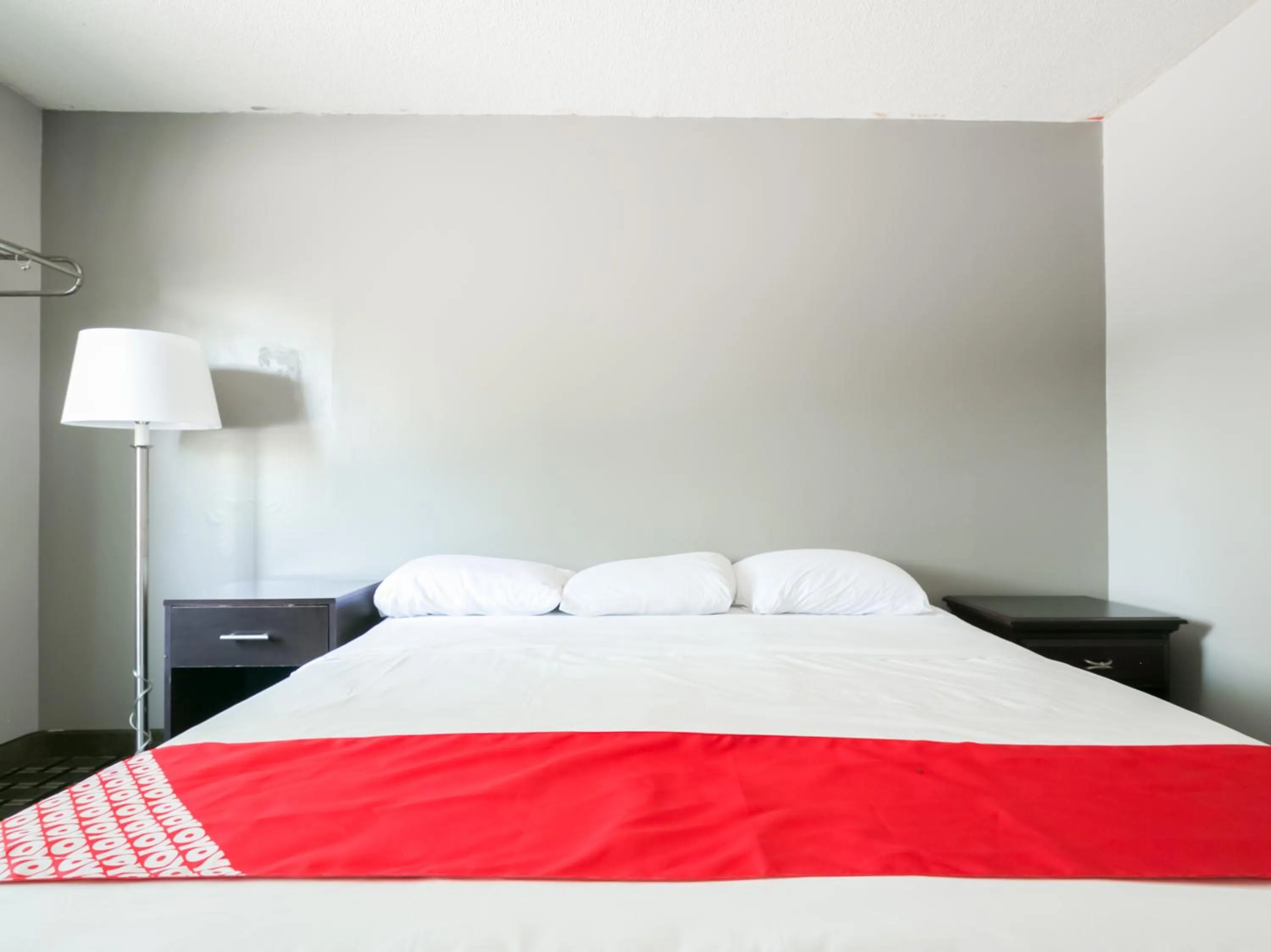 Bedroom in Raceway Inn Darlington By OYO