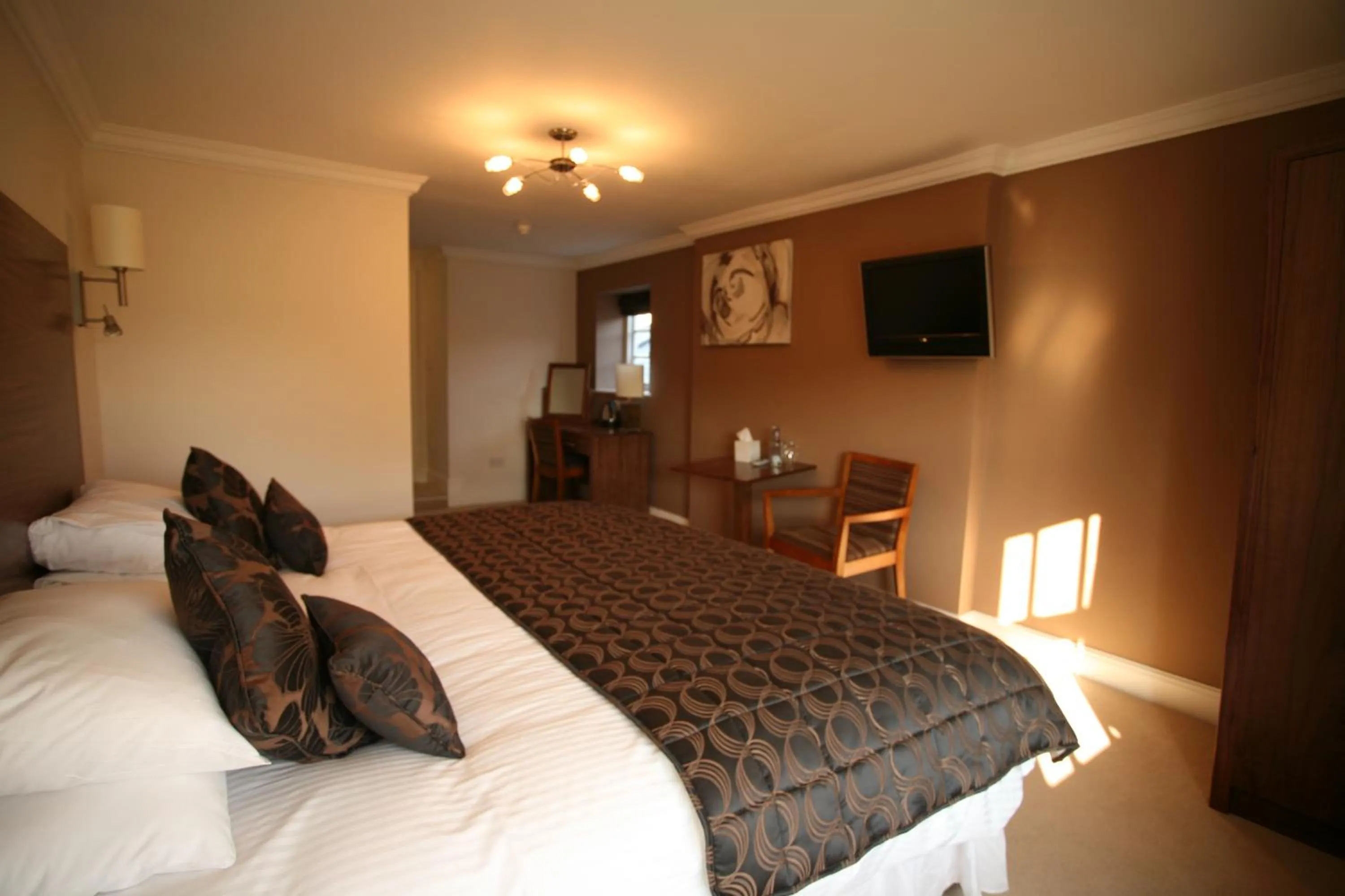 Bed in Fishmore Hall Hotel and Boutique Spa