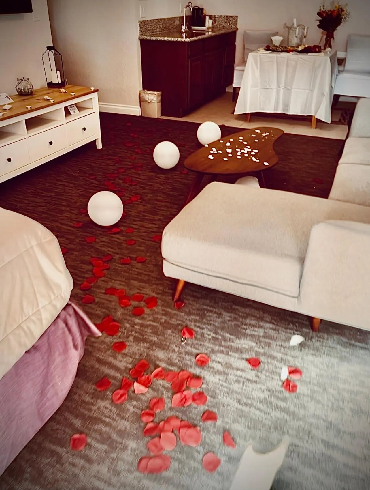 Decorative detail, Bed in Death Valley Inn