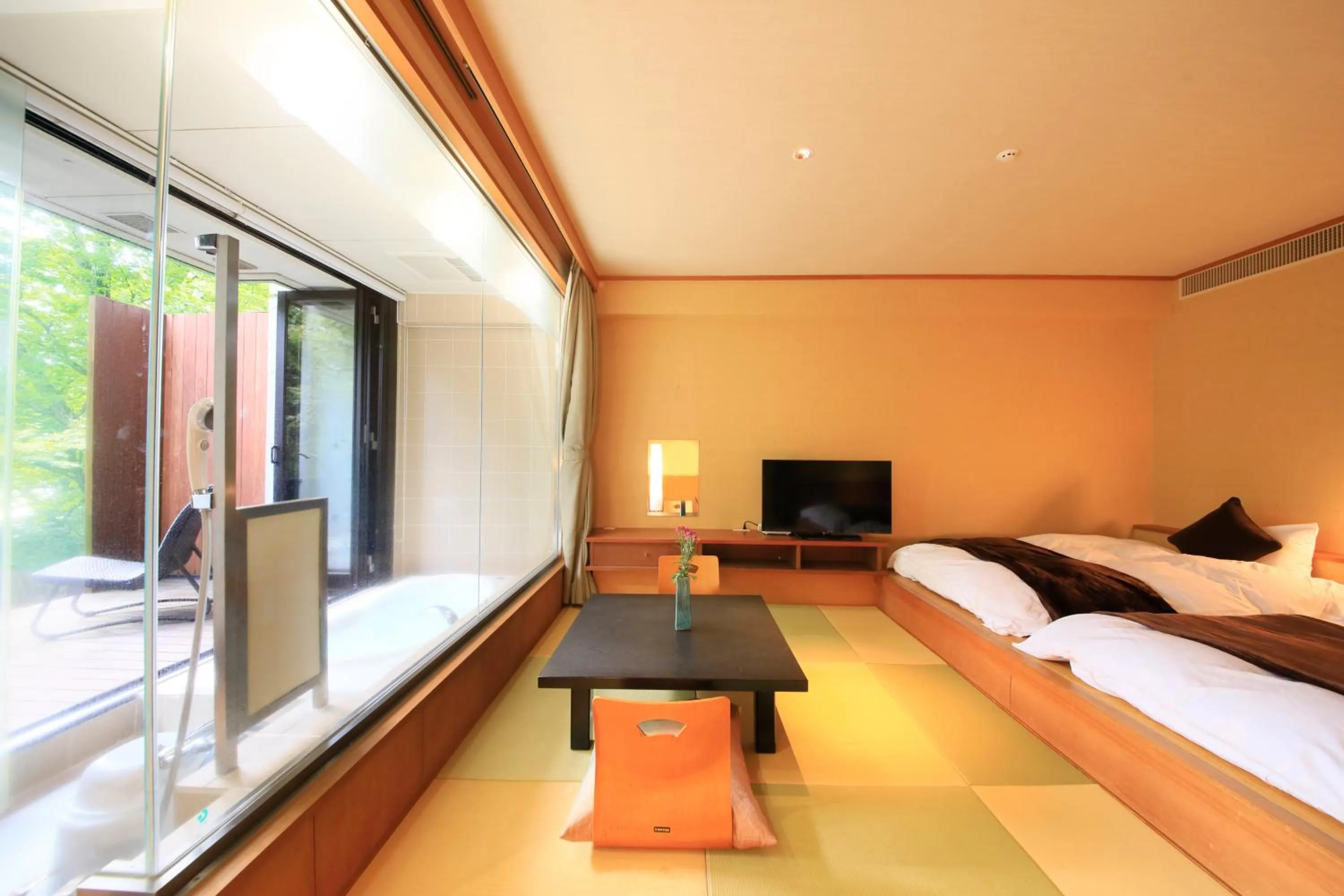 Day, Bed in Hotel Shikisai