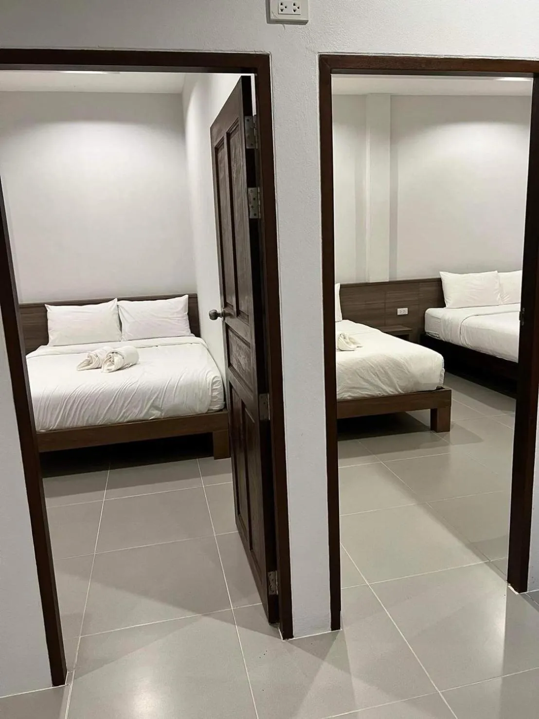 Bed in Mac's Bay Resort