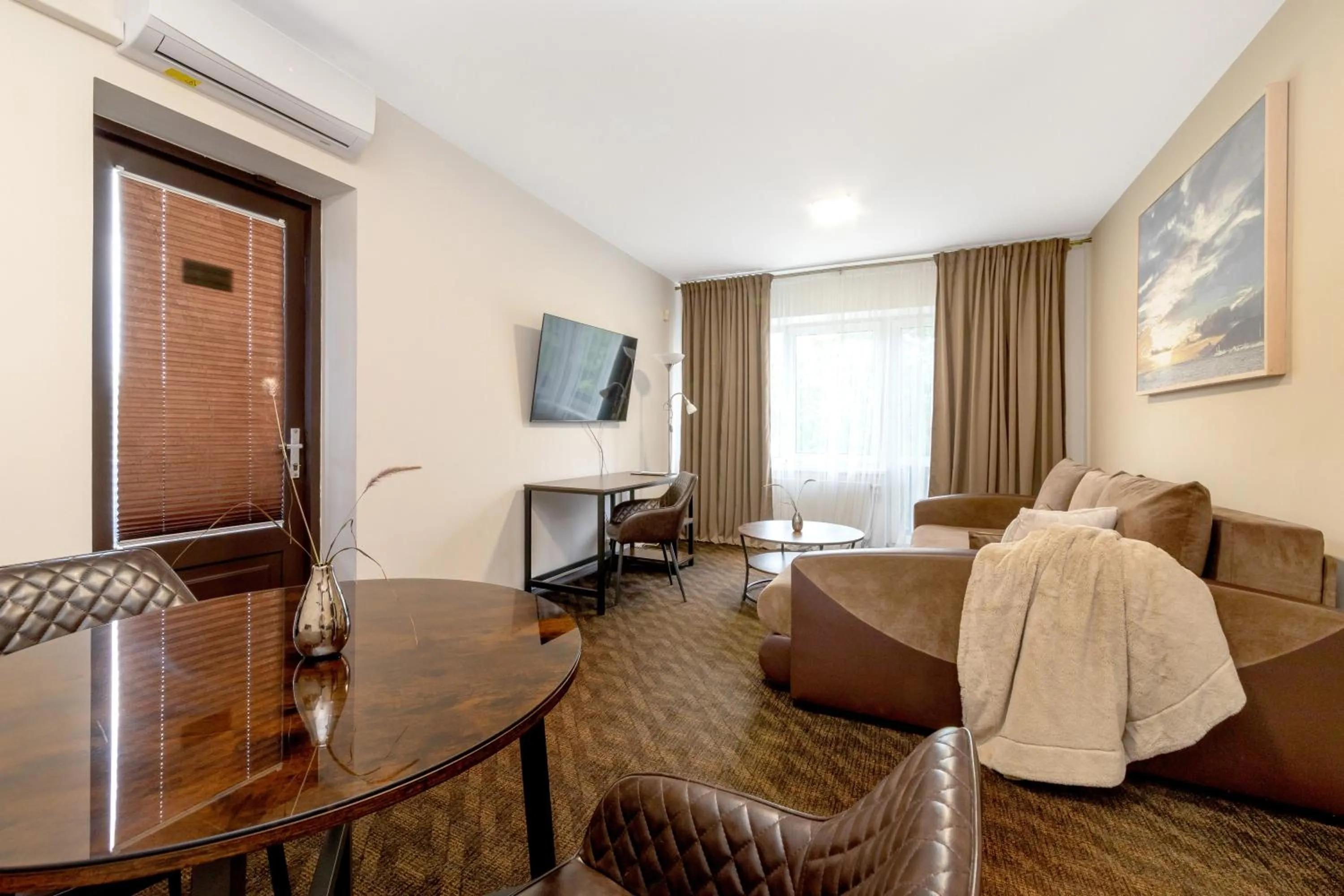 Photo of the whole room in Butenas Hotel Tyla