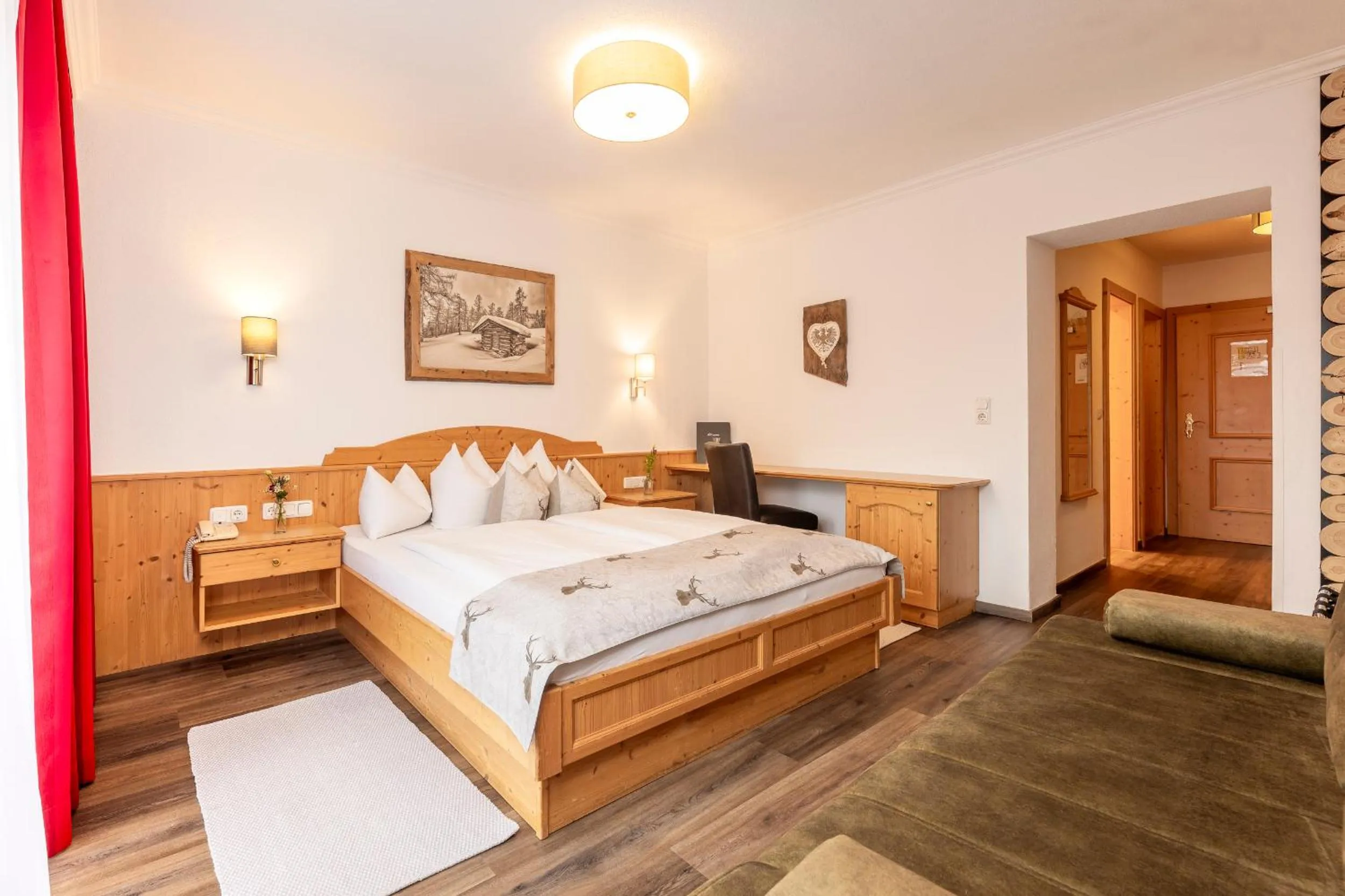 Bed in Hotel Alphof Stubaital
