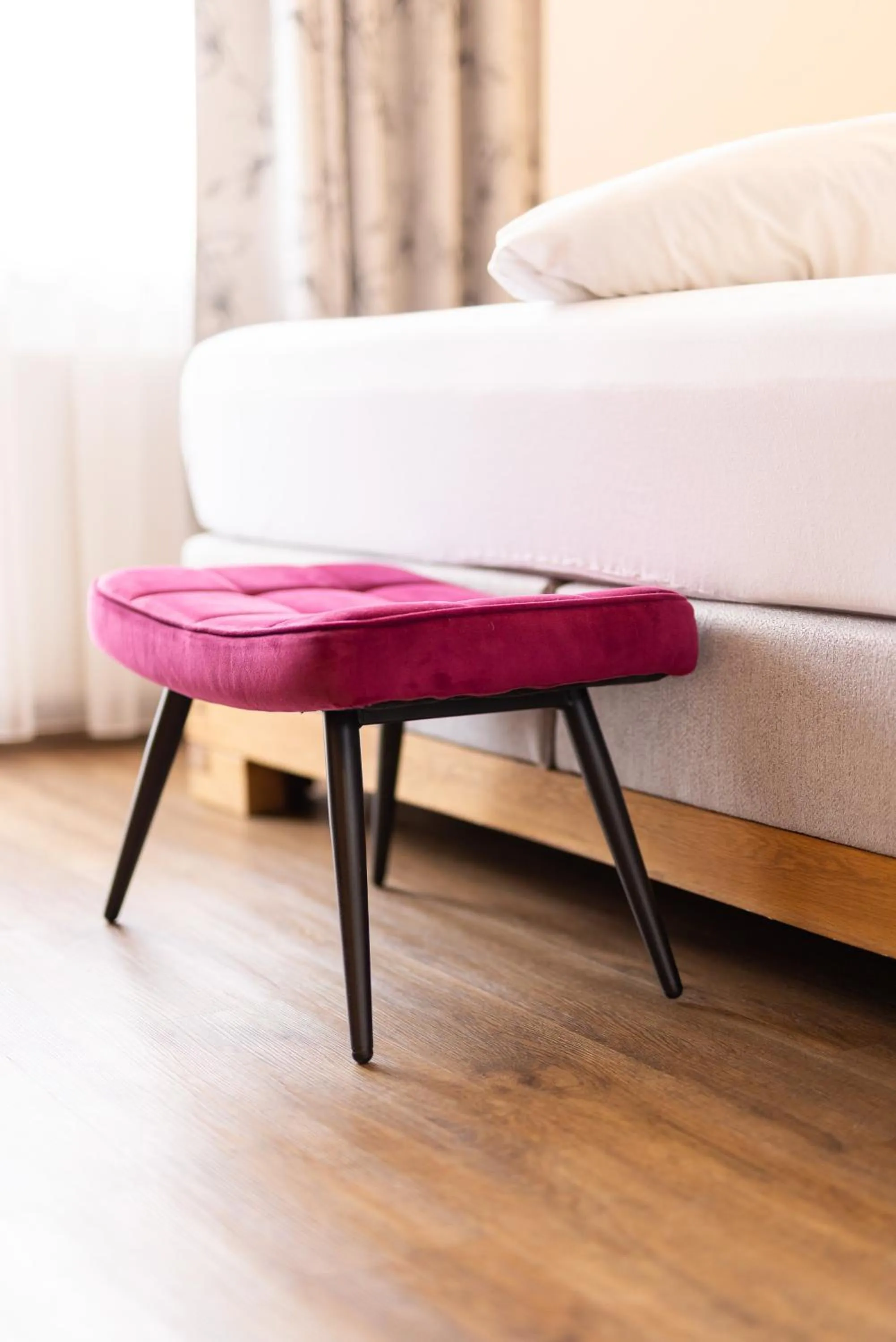 Seating area, Bed in Hotel Alphof Stubaital