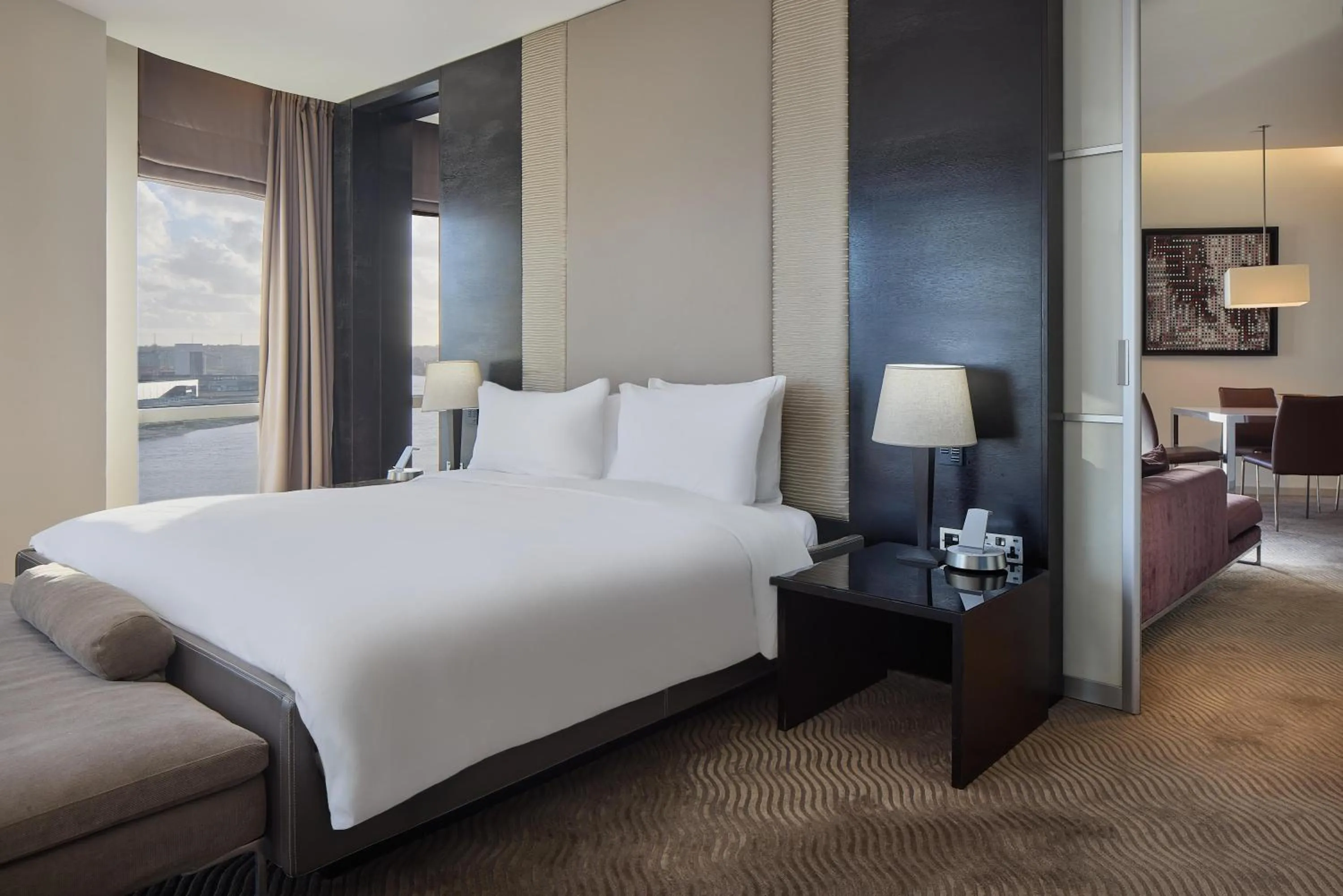 Photo of the whole room, Bed in Radisson Blu Hotel, London Canary Wharf East