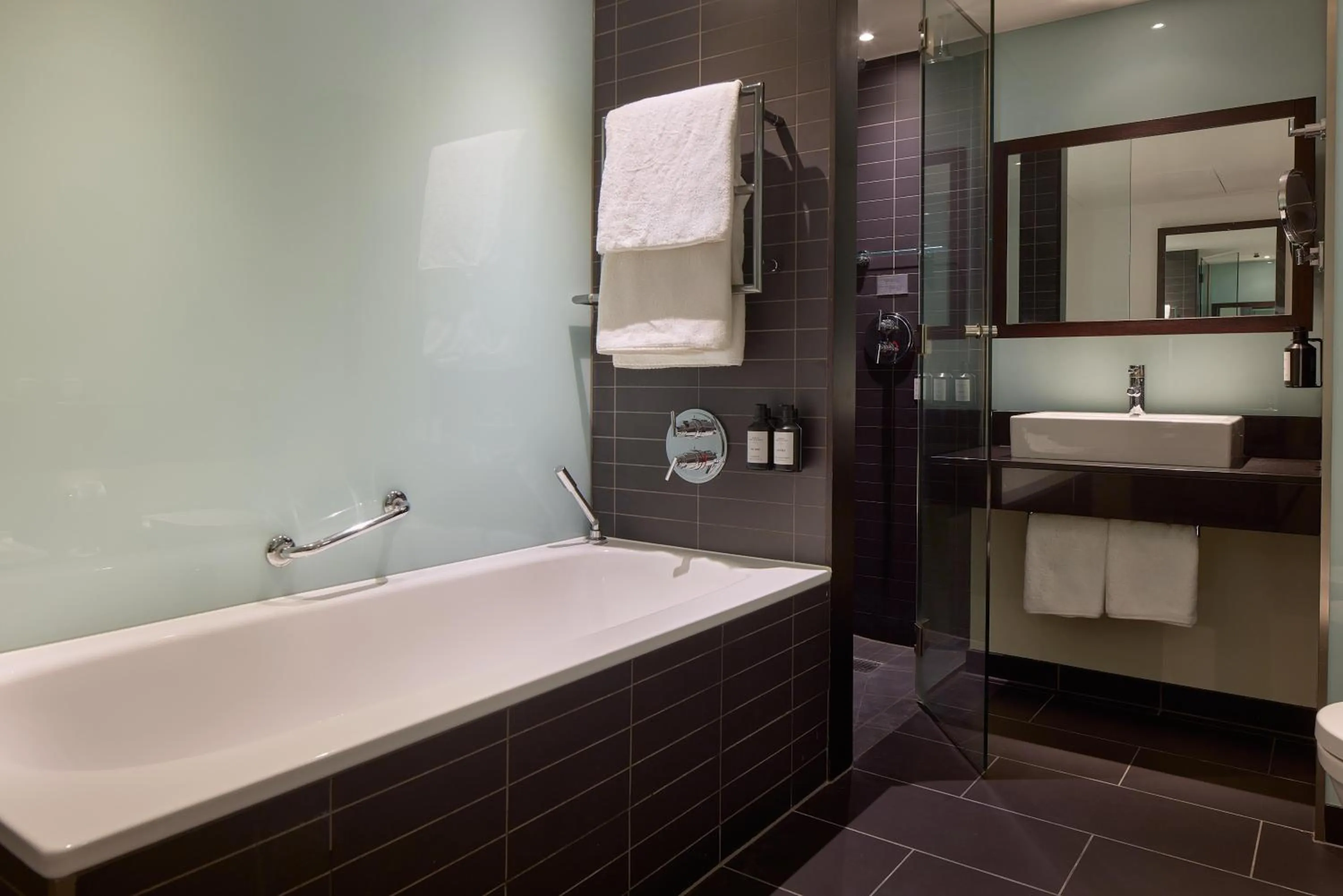 Bedroom in Radisson Blu Hotel, London Canary Wharf East