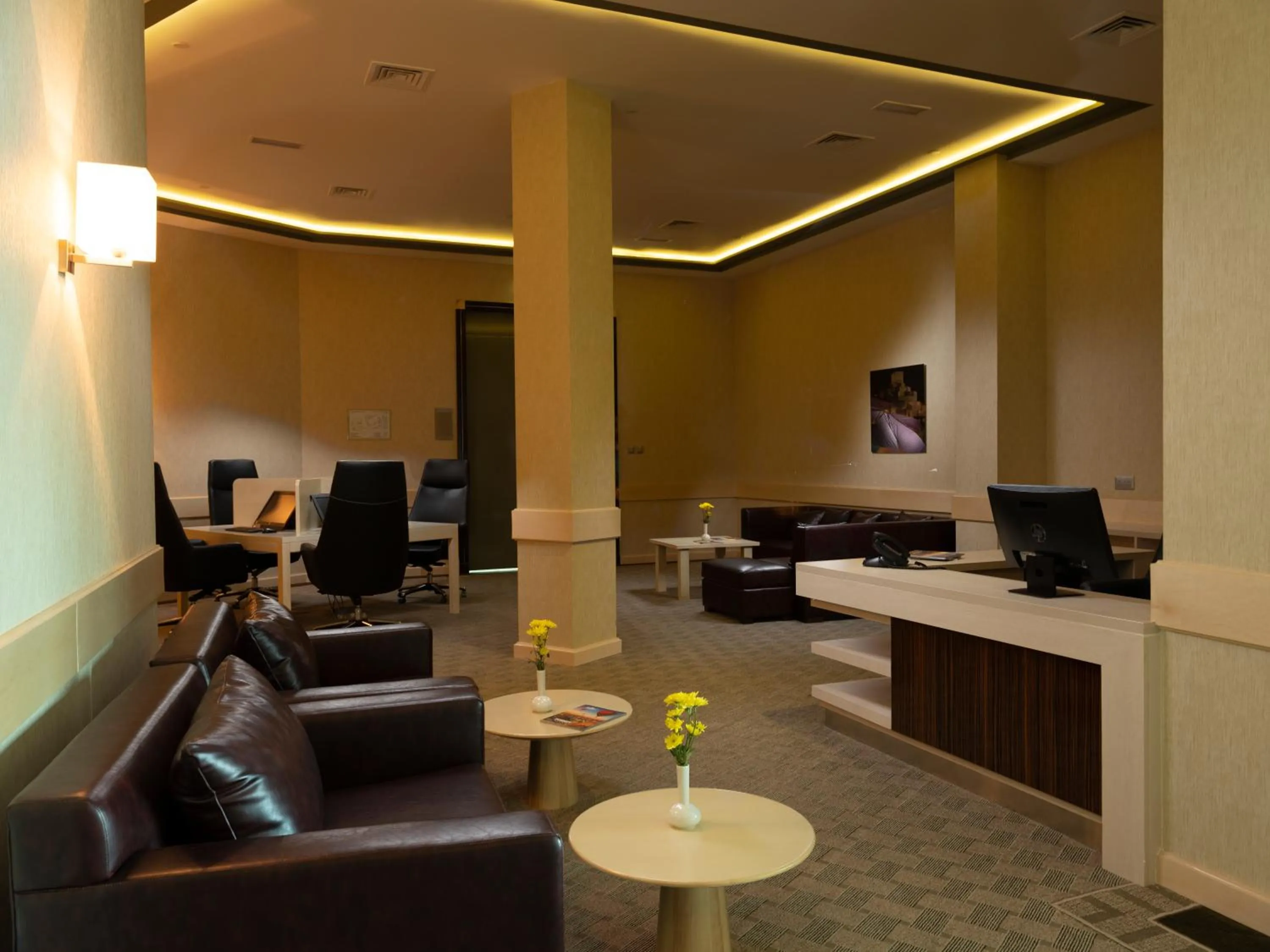 Business facilities in Retaj Salwa Resort & Spa