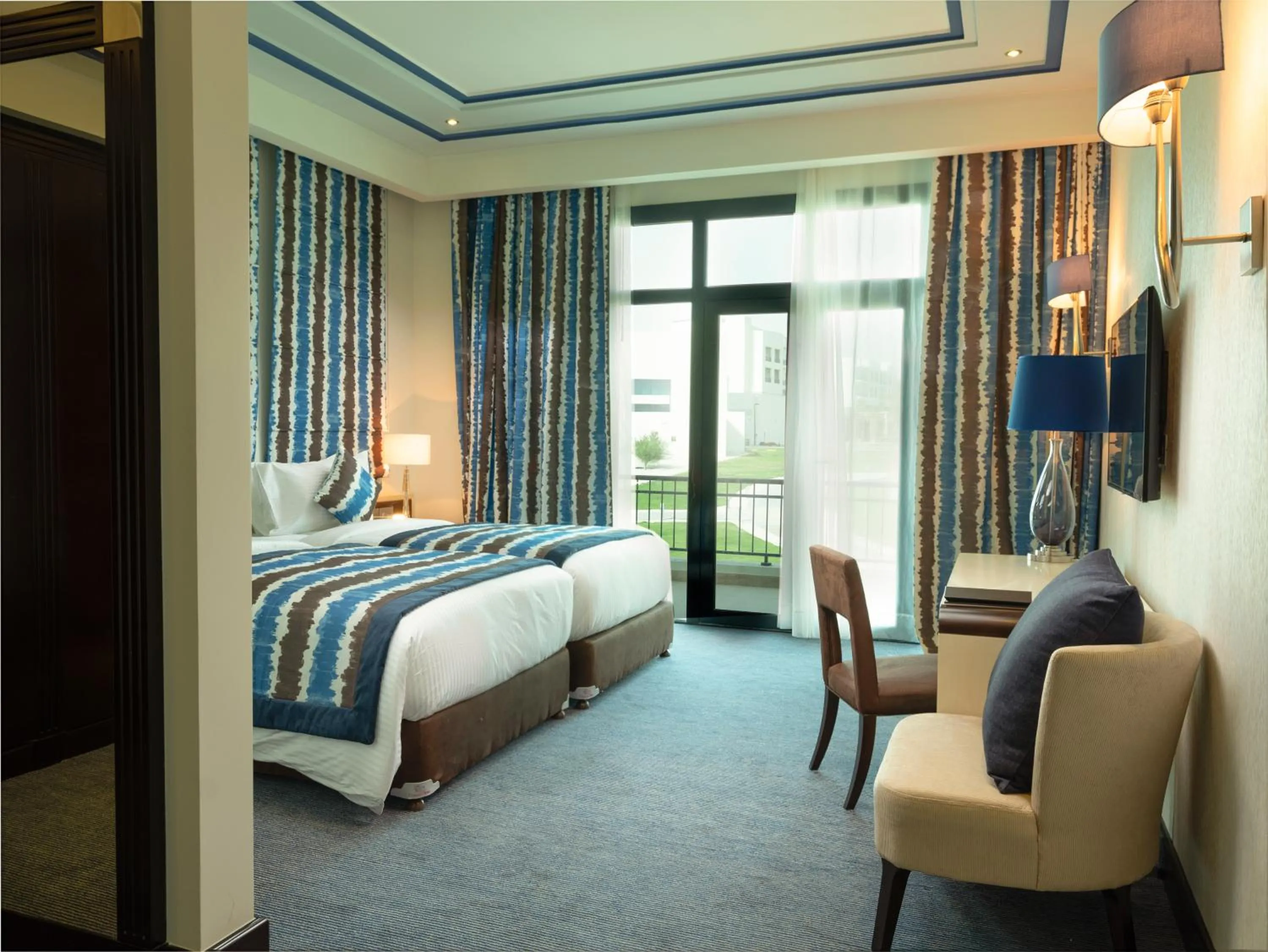 TV and multimedia, Bed in Retaj Salwa Resort & Spa