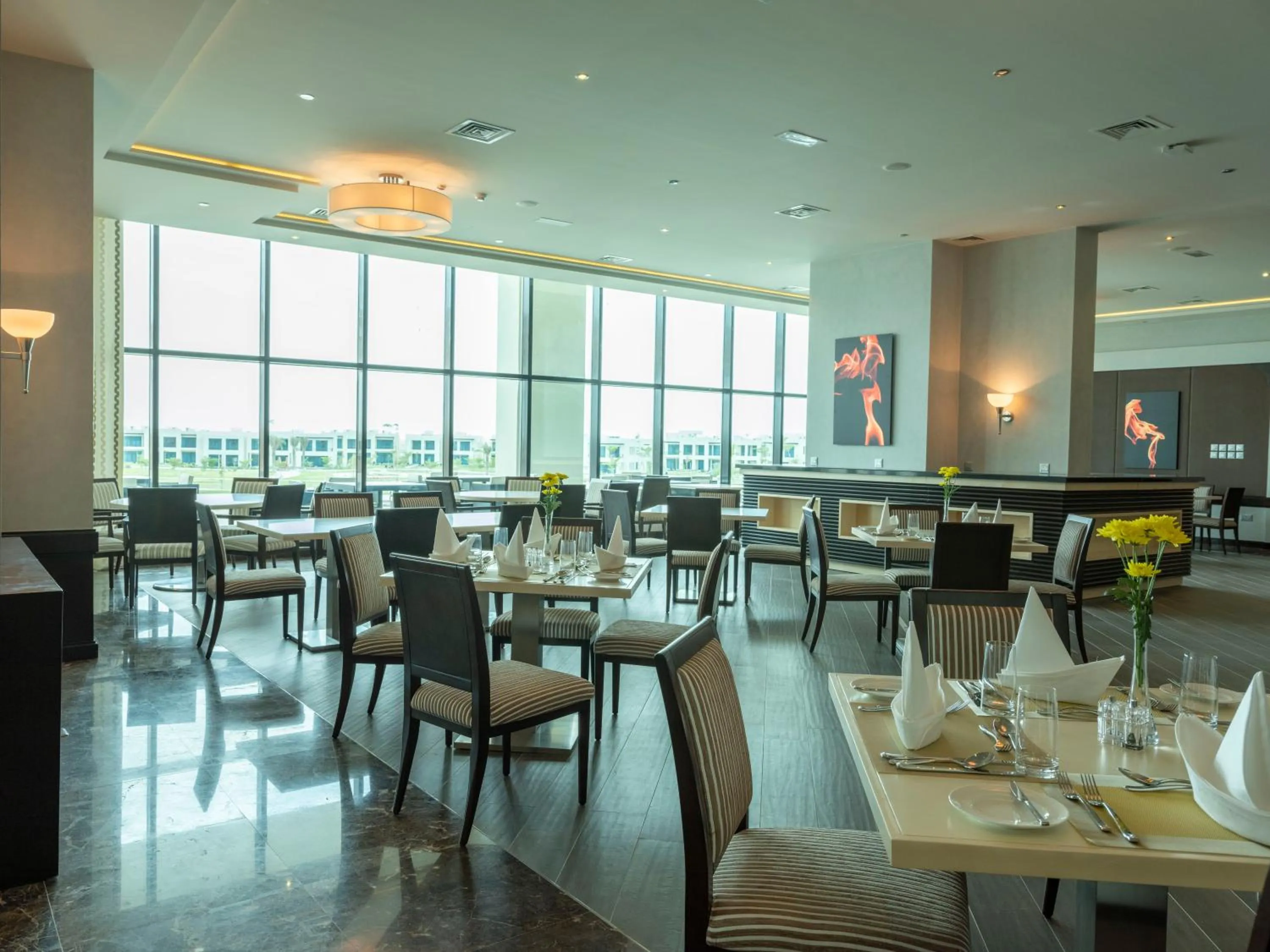 Restaurant/places to eat in Retaj Salwa Resort & Spa