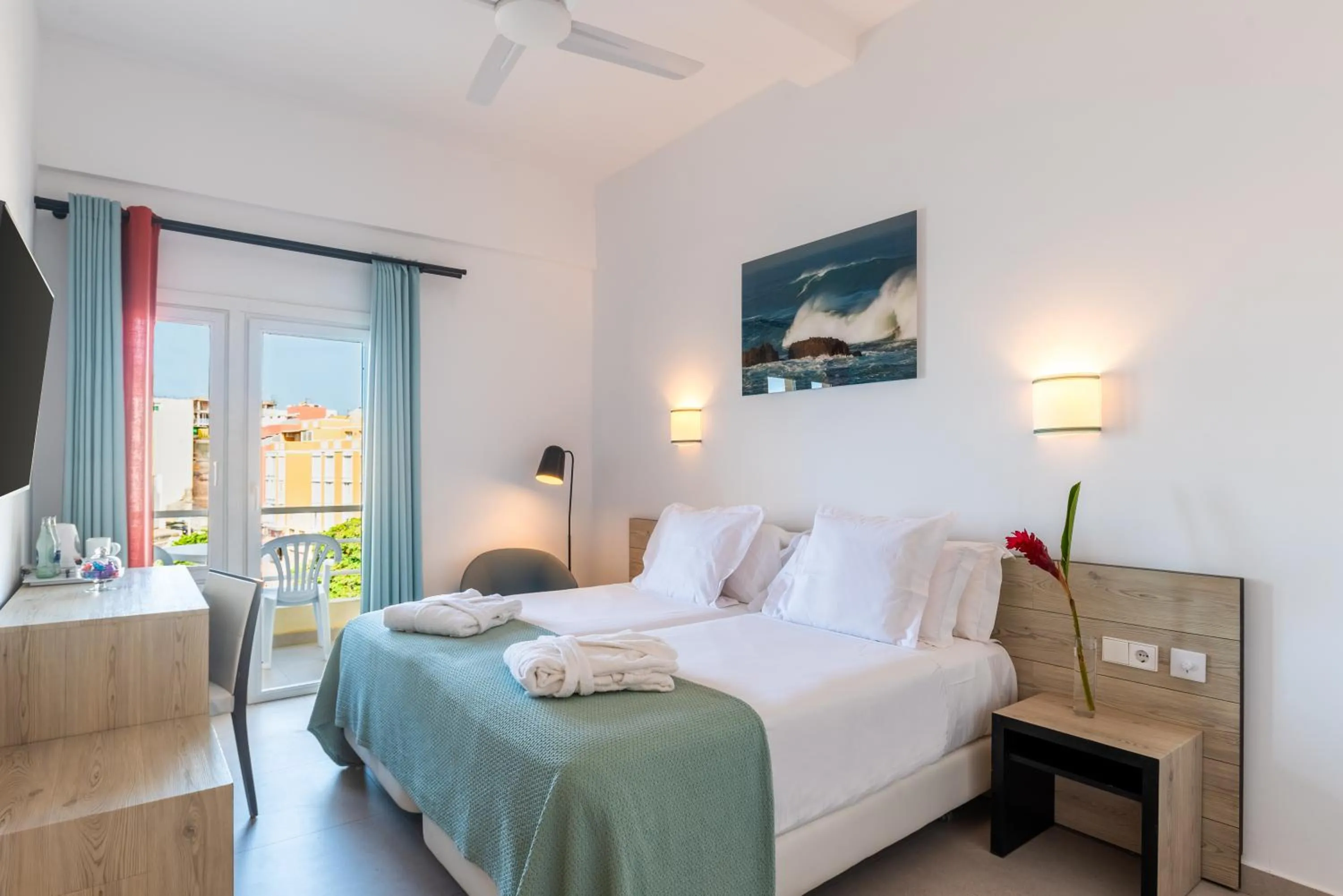 Bedroom, Bed in Hotel Médano