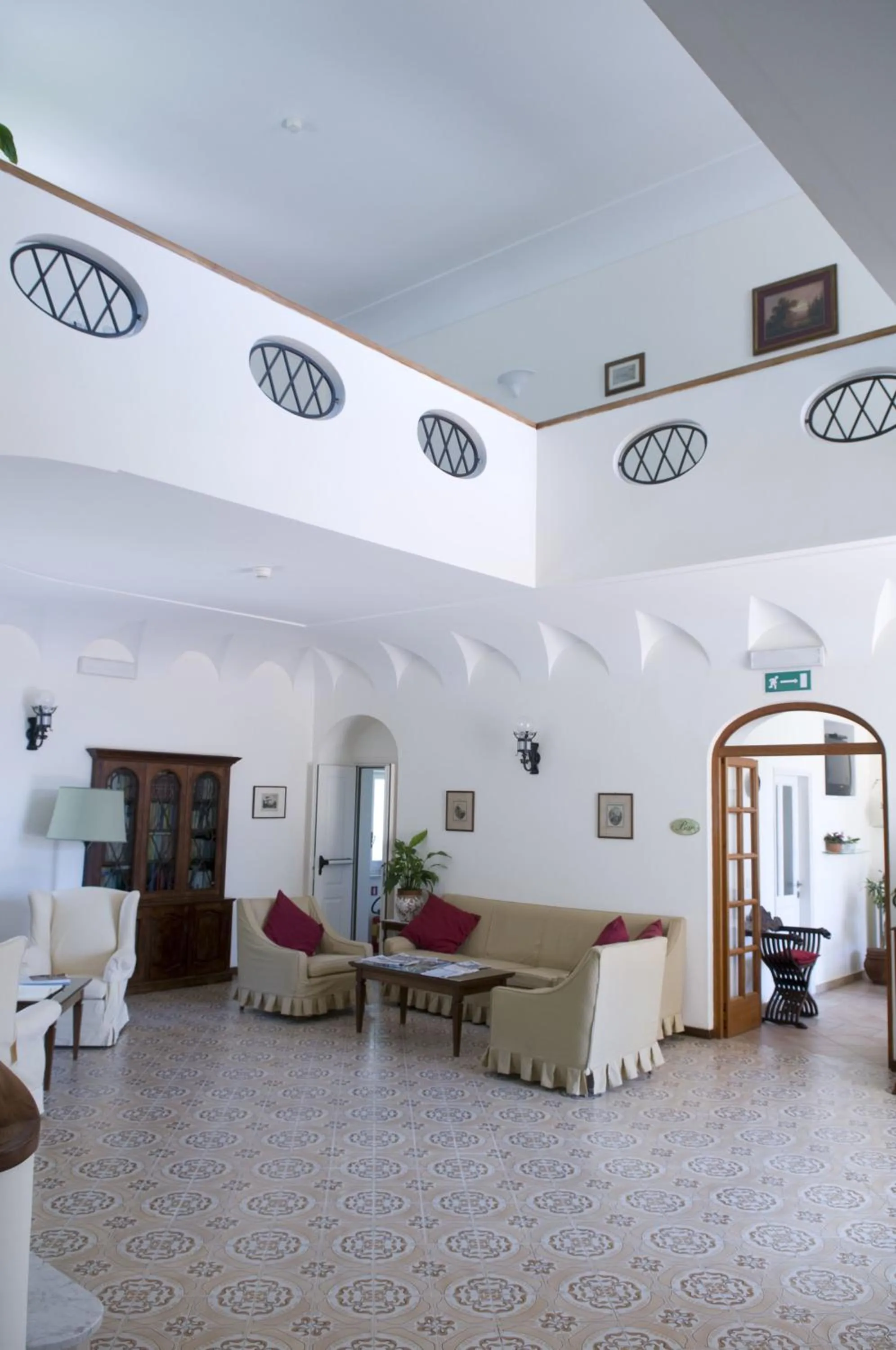 Lounge or bar in Hotel Villa Sarah