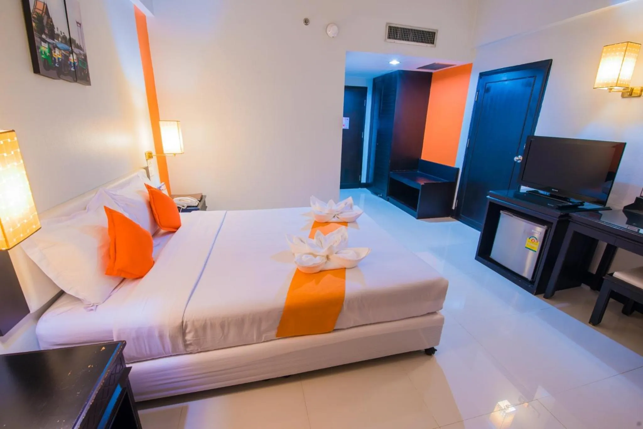 Bedroom, Bed in Asawann Hotel Nongkhai