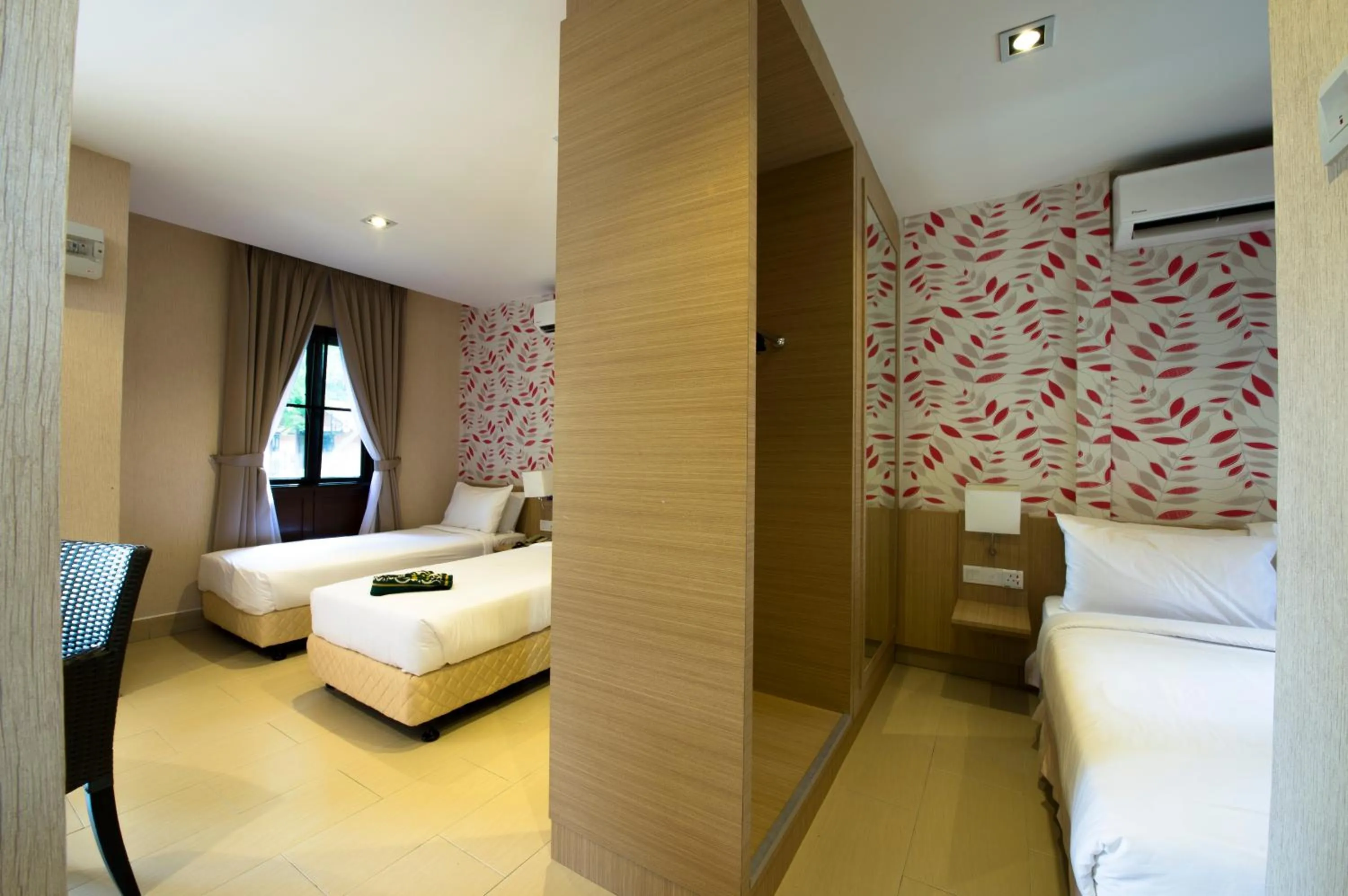 Shower, Bed in De Palma Resort Kuala Selangor
