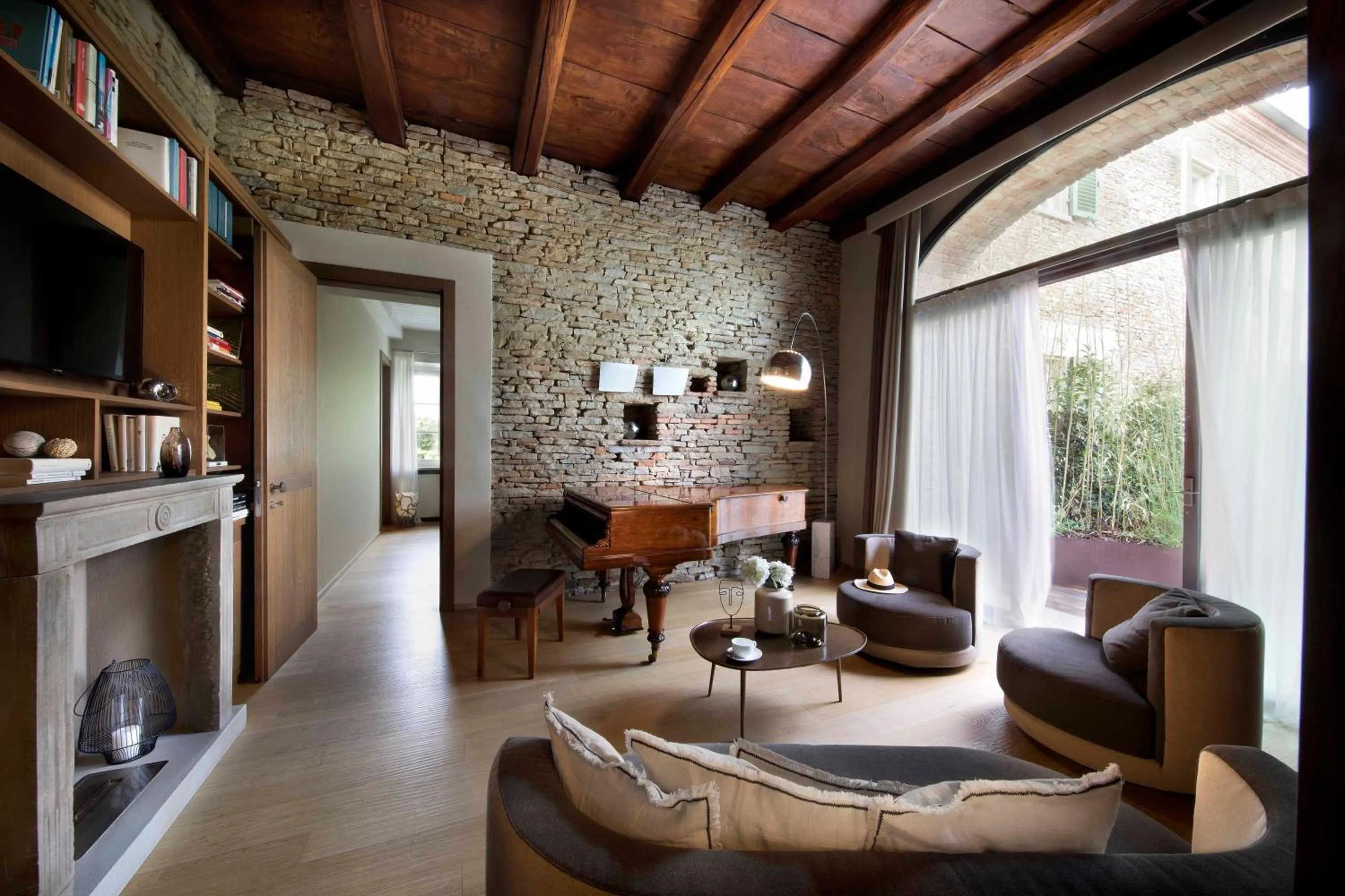 TV and multimedia in Relais San Maurizio