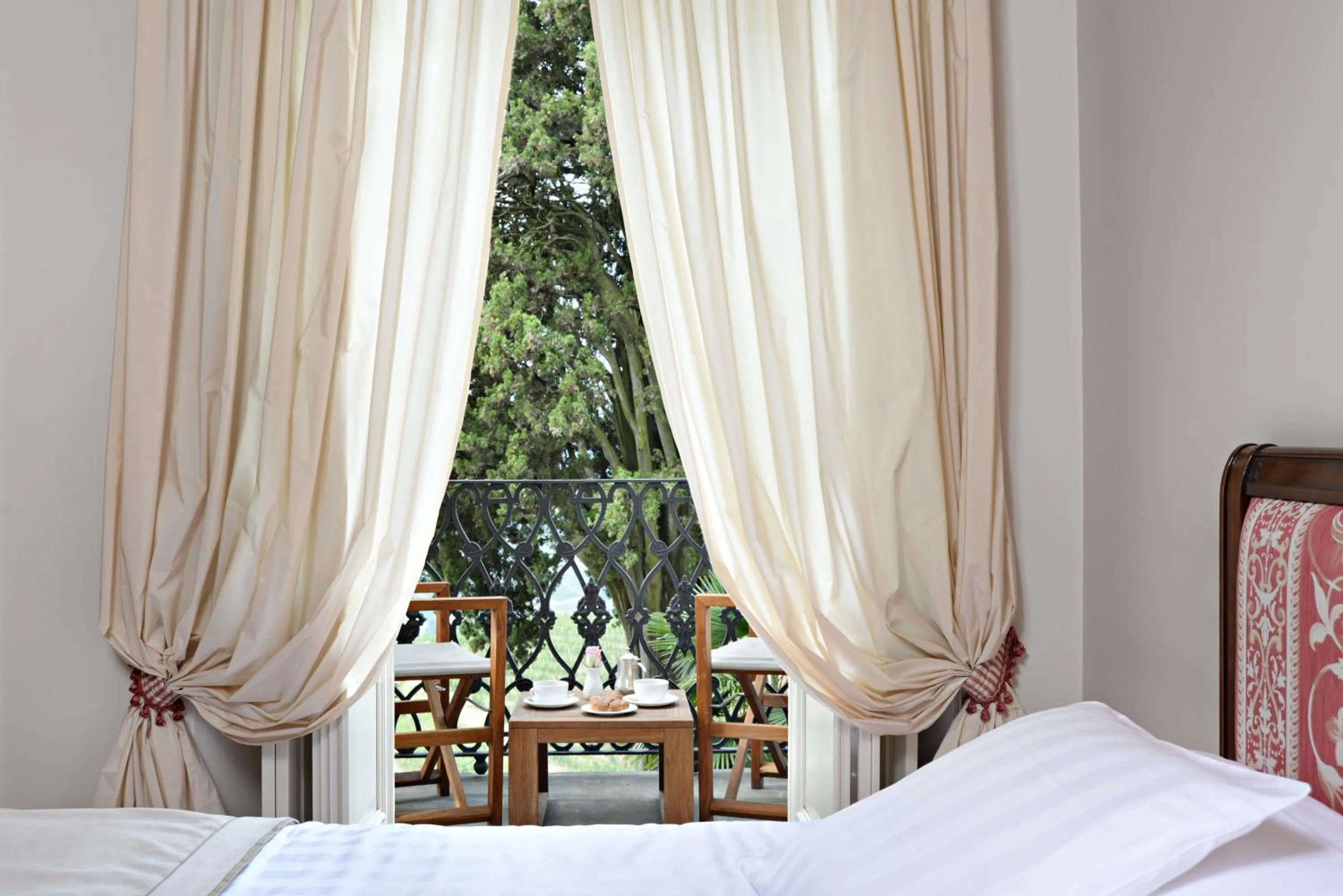 Photo of the whole room, Bed in Relais San Maurizio