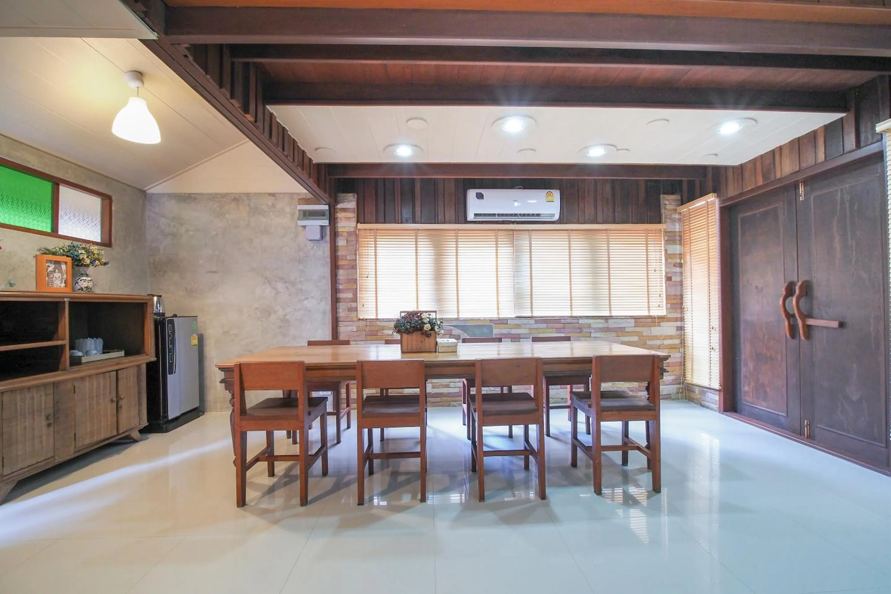 Kitchen or kitchenette in Suankaew Art Cottage